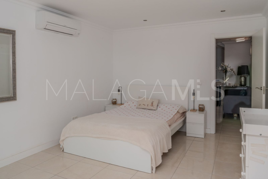 Doppelhaushälfte for sale in Nueva Andalucia