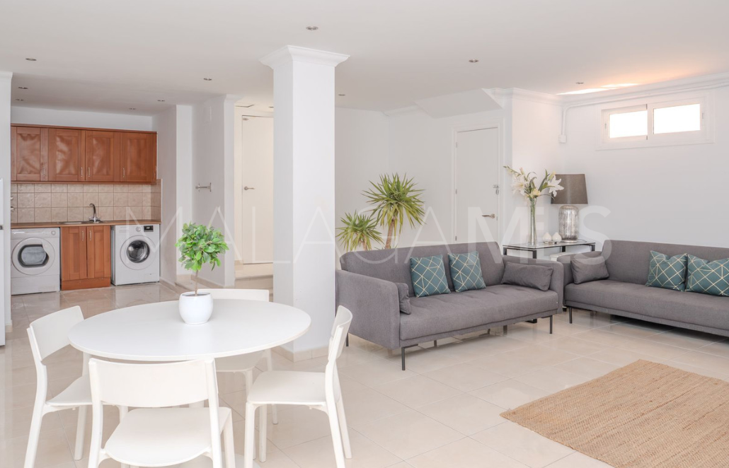 Doppelhaushälfte for sale in Nueva Andalucia