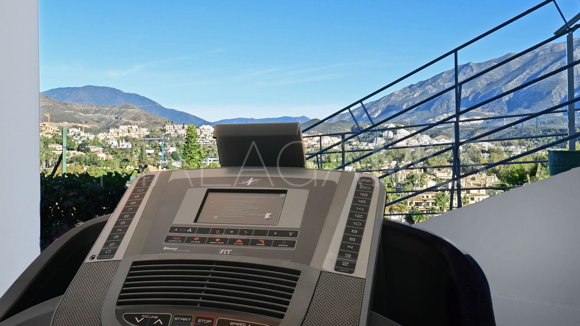 Se vende villa in Nueva Andalucia