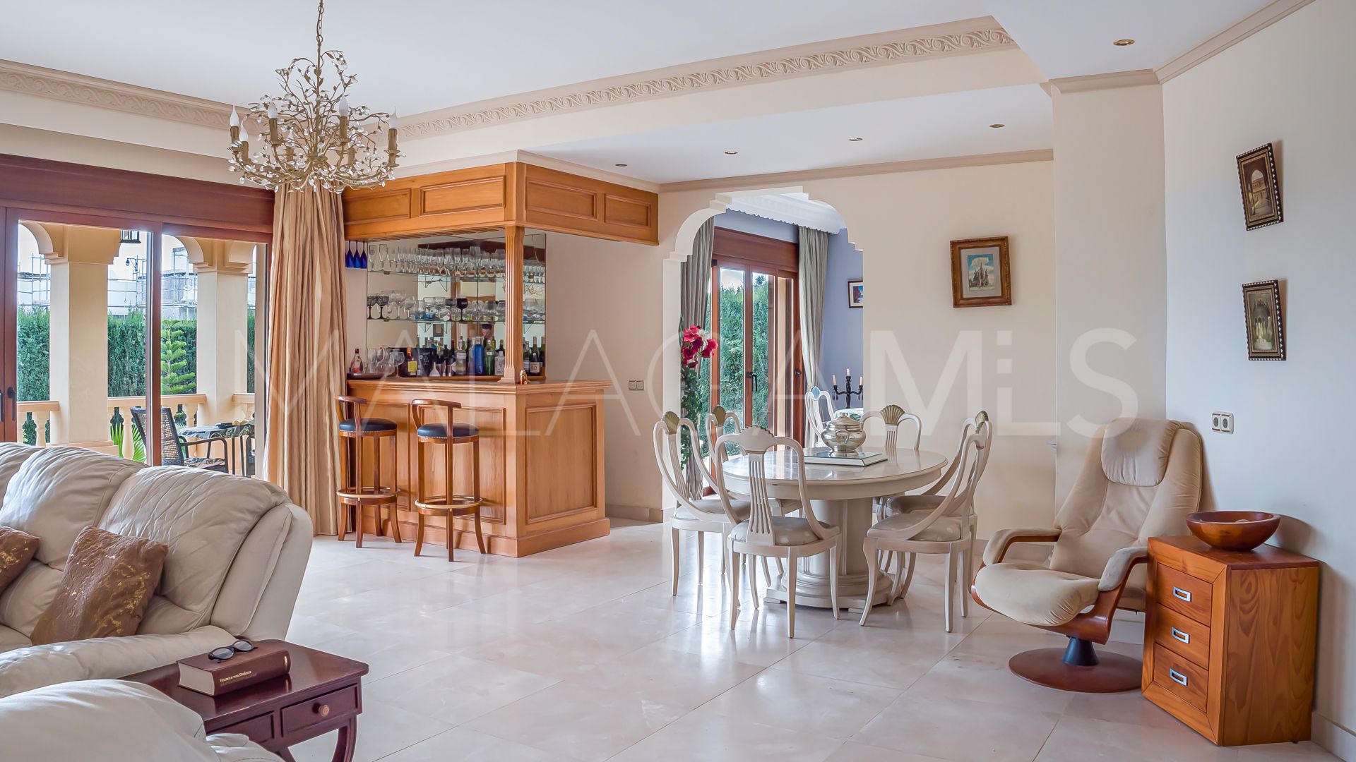 Hus i byn for sale in La Quinta