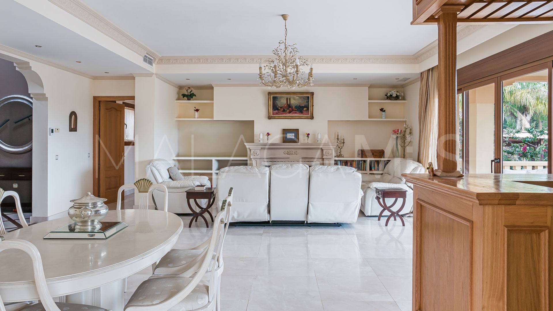 Hus i byn for sale in La Quinta