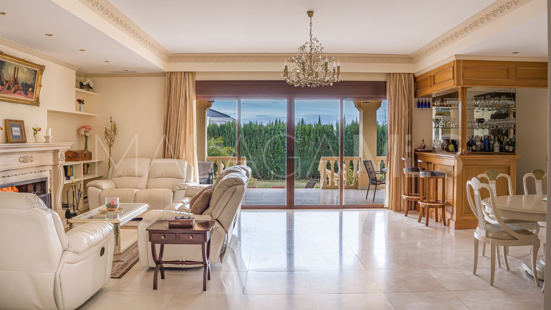 Hus i byn for sale in La Quinta