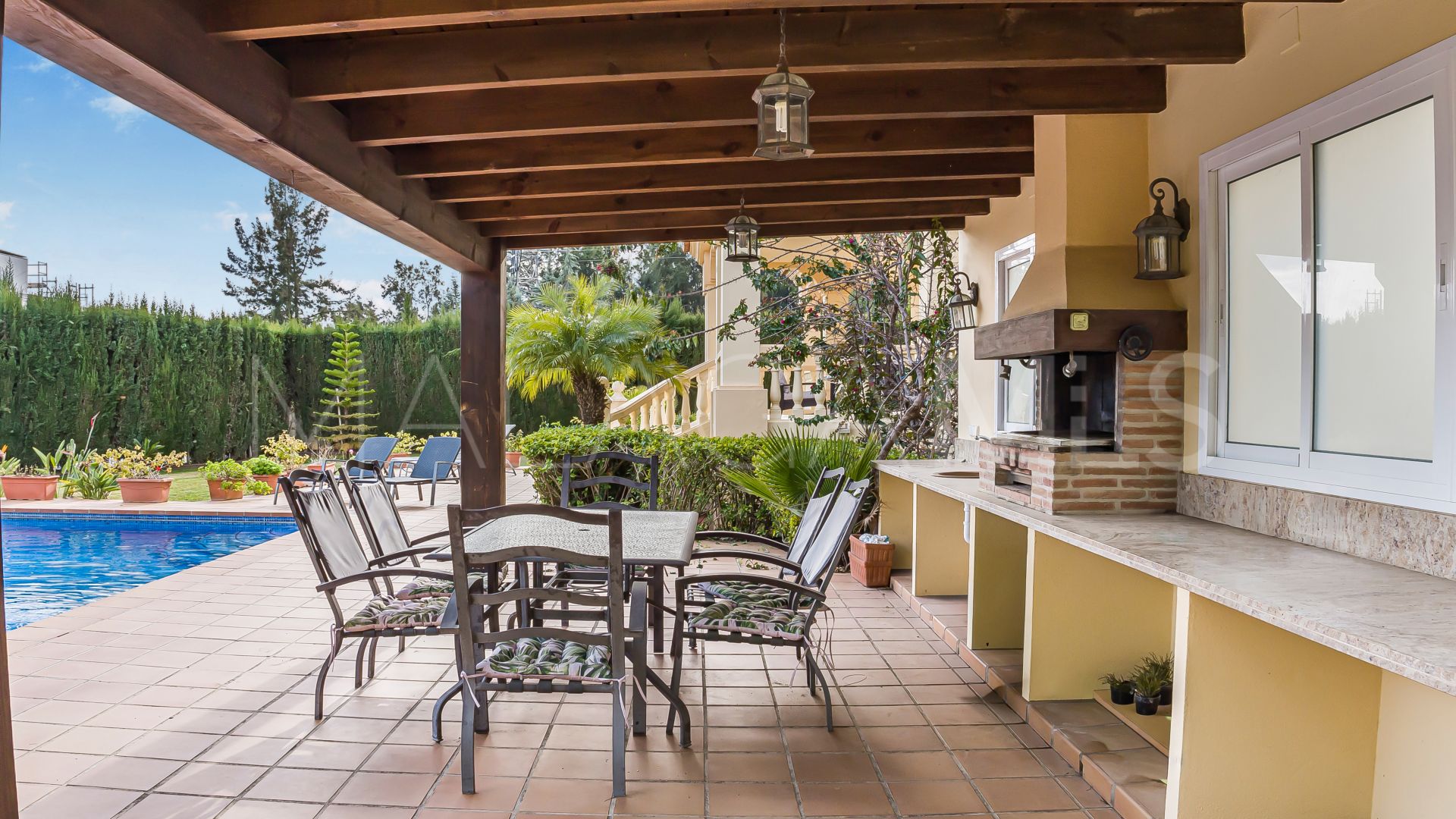 Hus i byn for sale in La Quinta