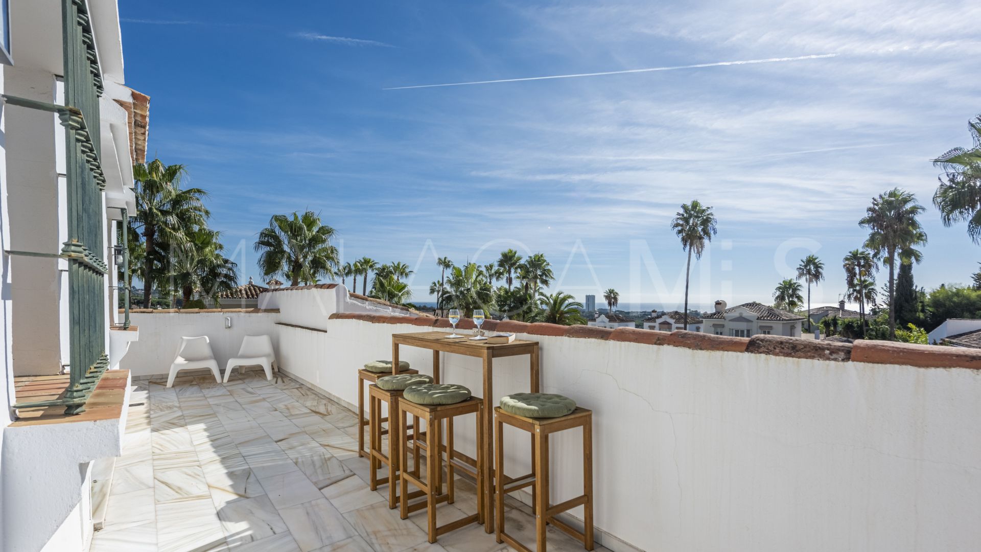 Villa for sale in Elviria