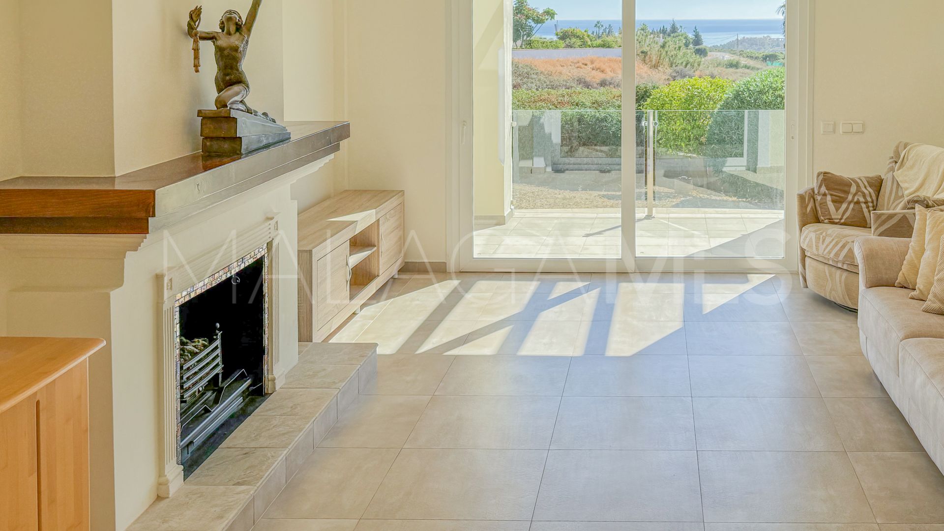 Villa for sale in Puerto Romano