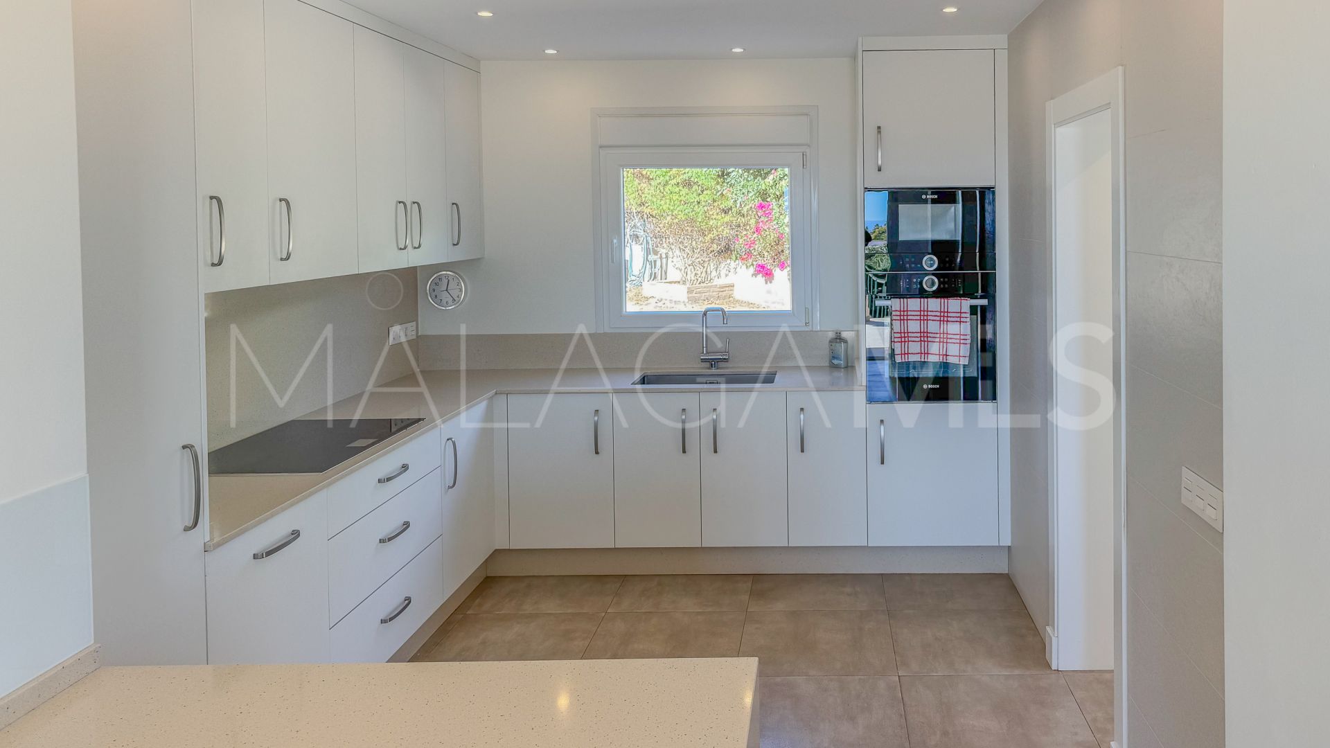 Villa for sale in Puerto Romano