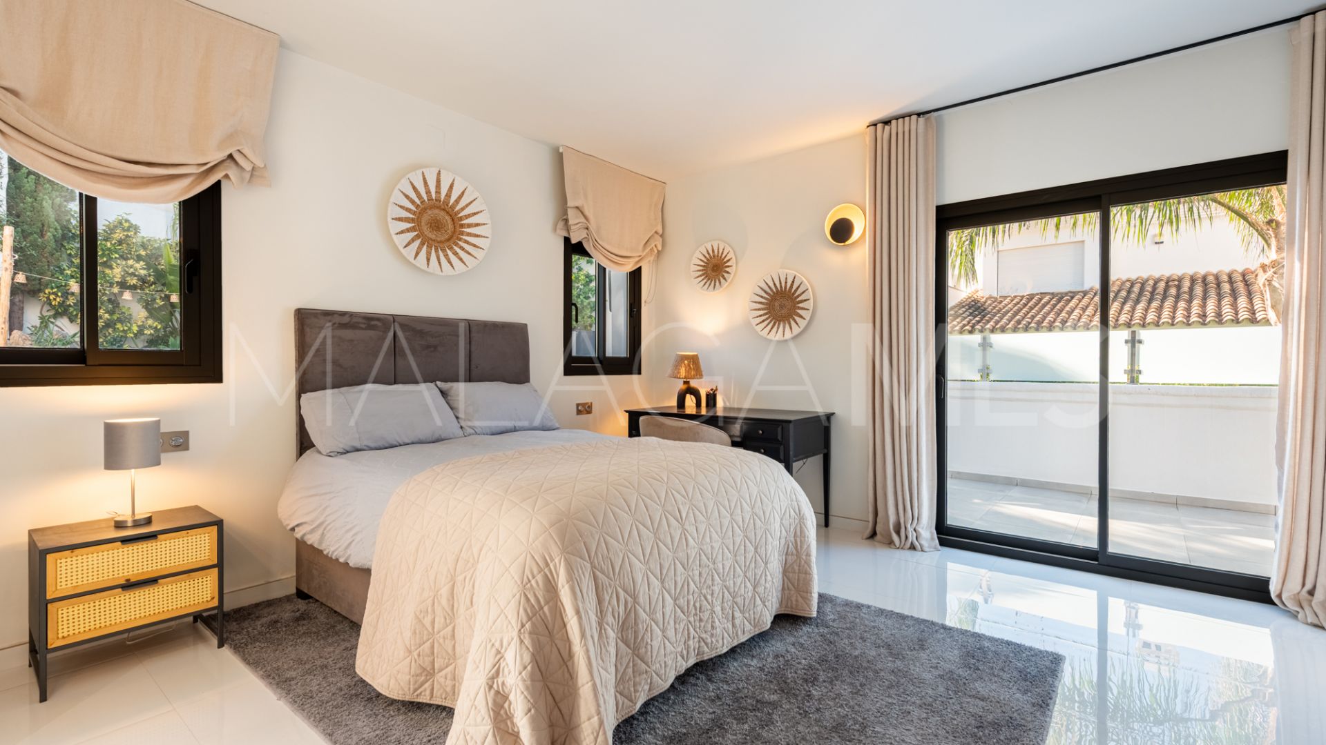 Villa for sale in La Cala Golf Resort with 4 bedrooms