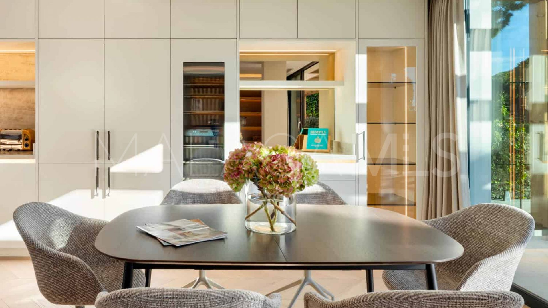 Maison for sale in Elviria