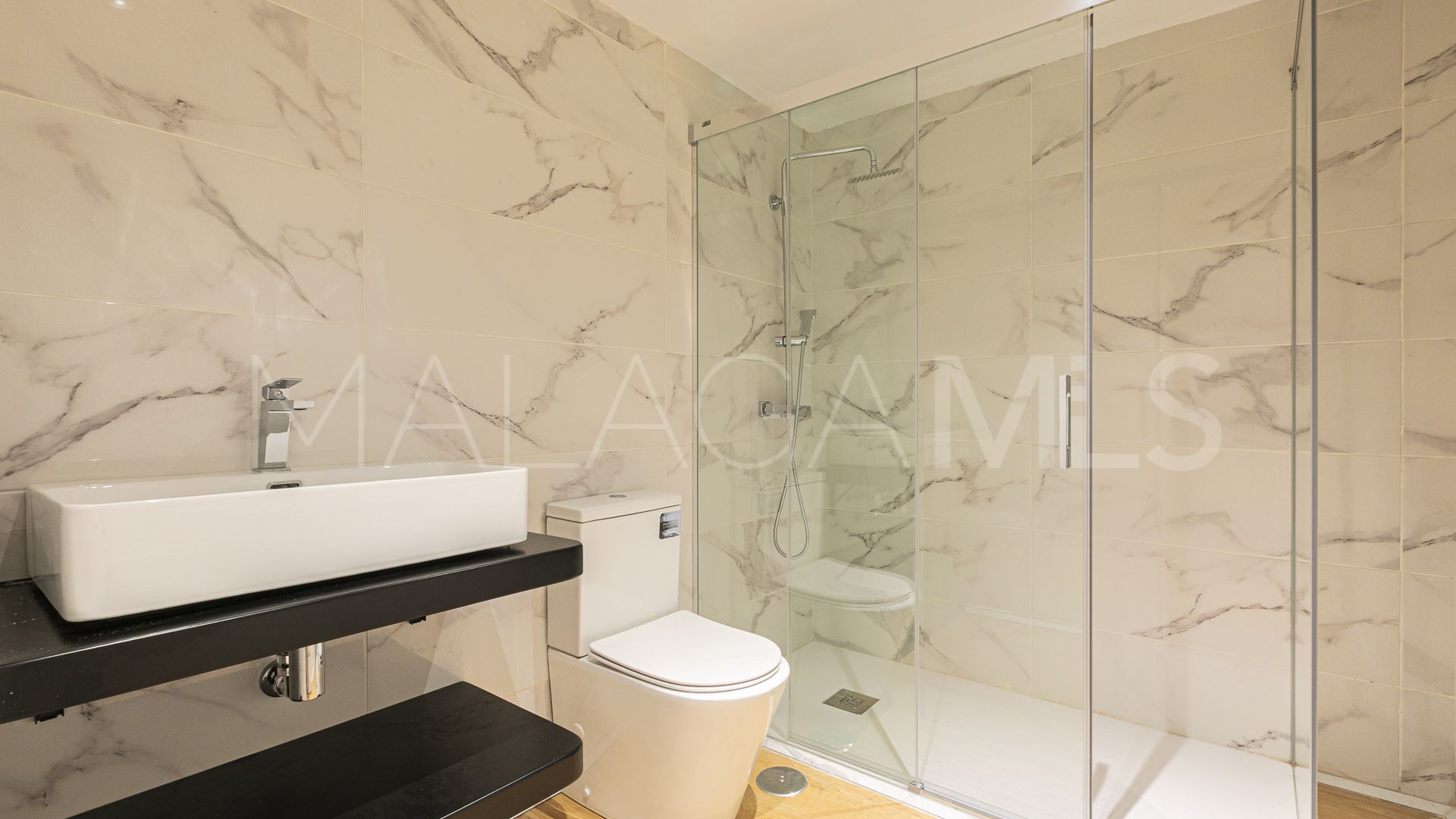 Ground floor duplex for sale in Señorio de Aloha