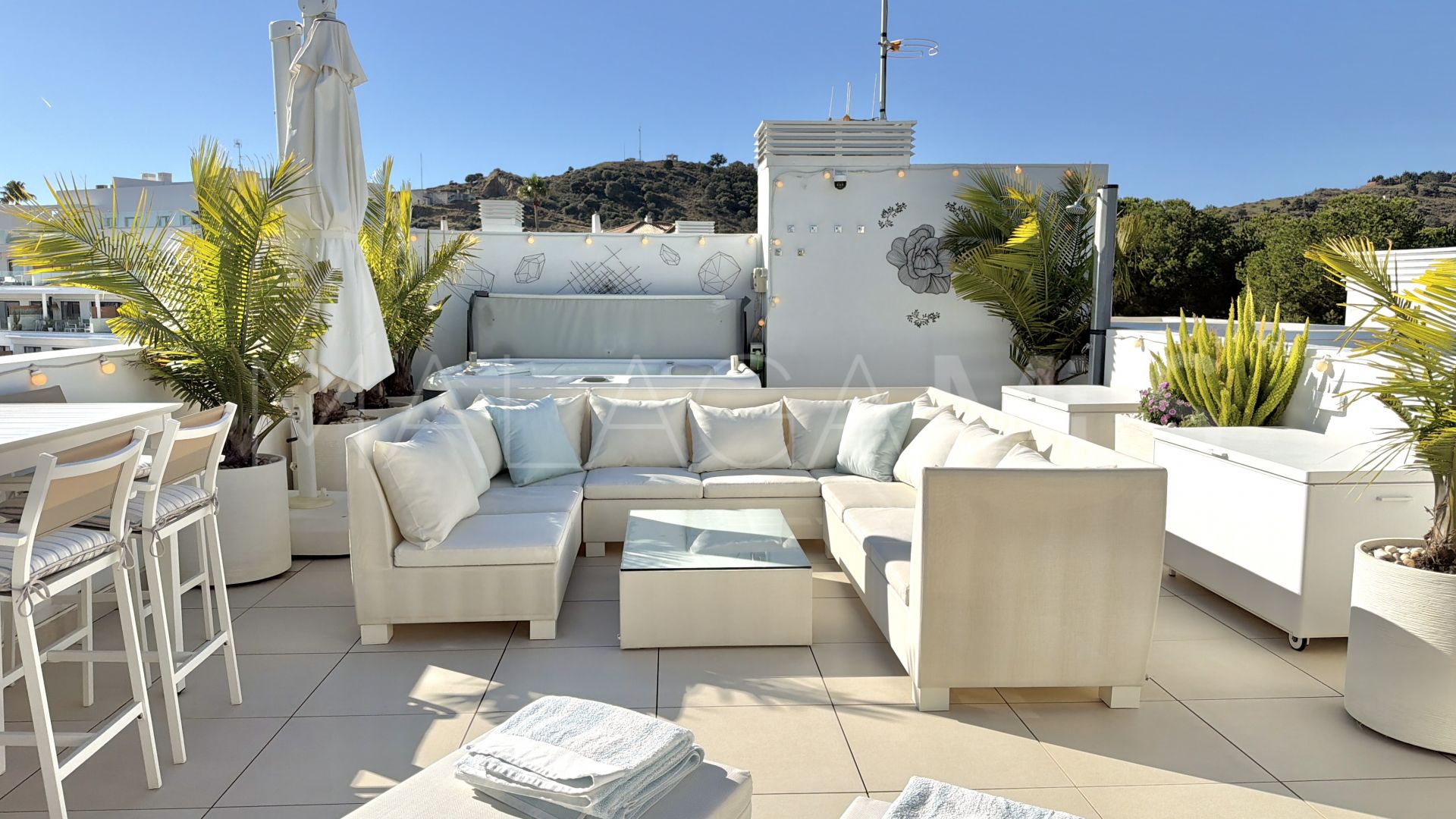 Takvåning for sale in Calanova Golf