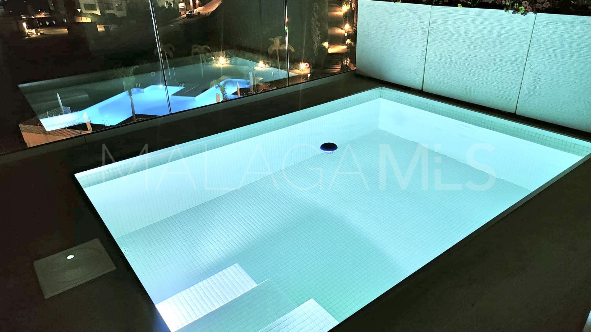 Takvåning for sale in Calanova Golf