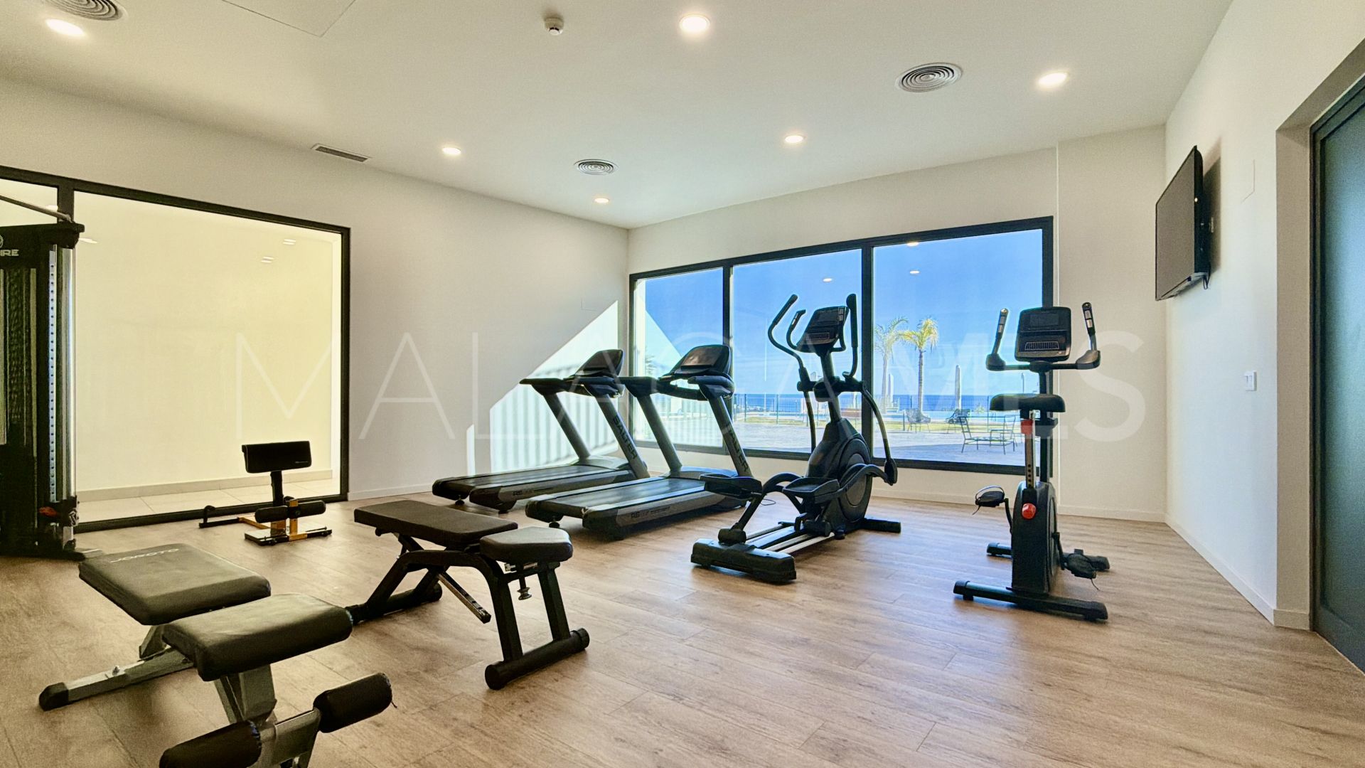 Takvåning for sale in Calanova Golf