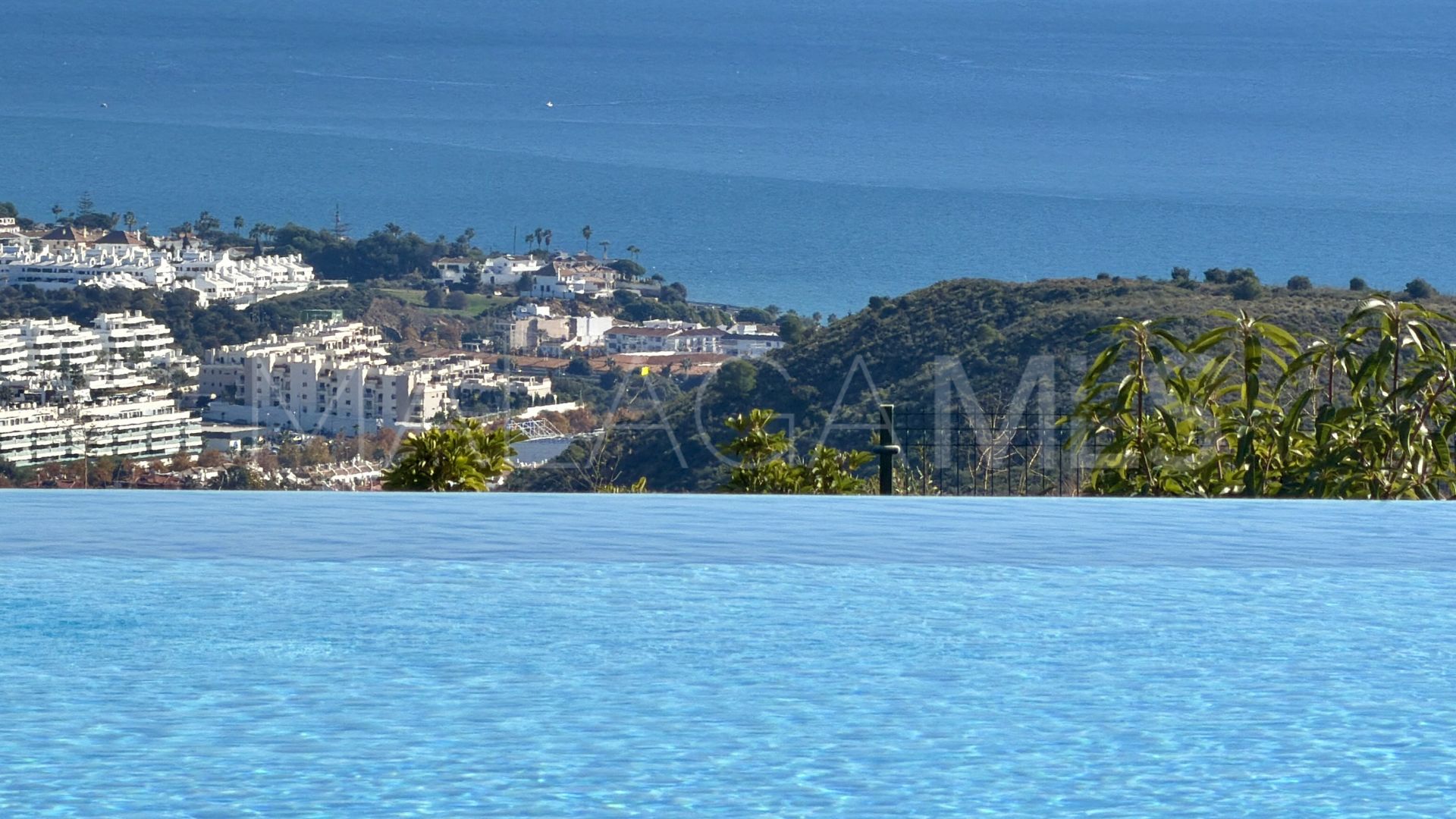 Takvåning for sale in Calanova Golf