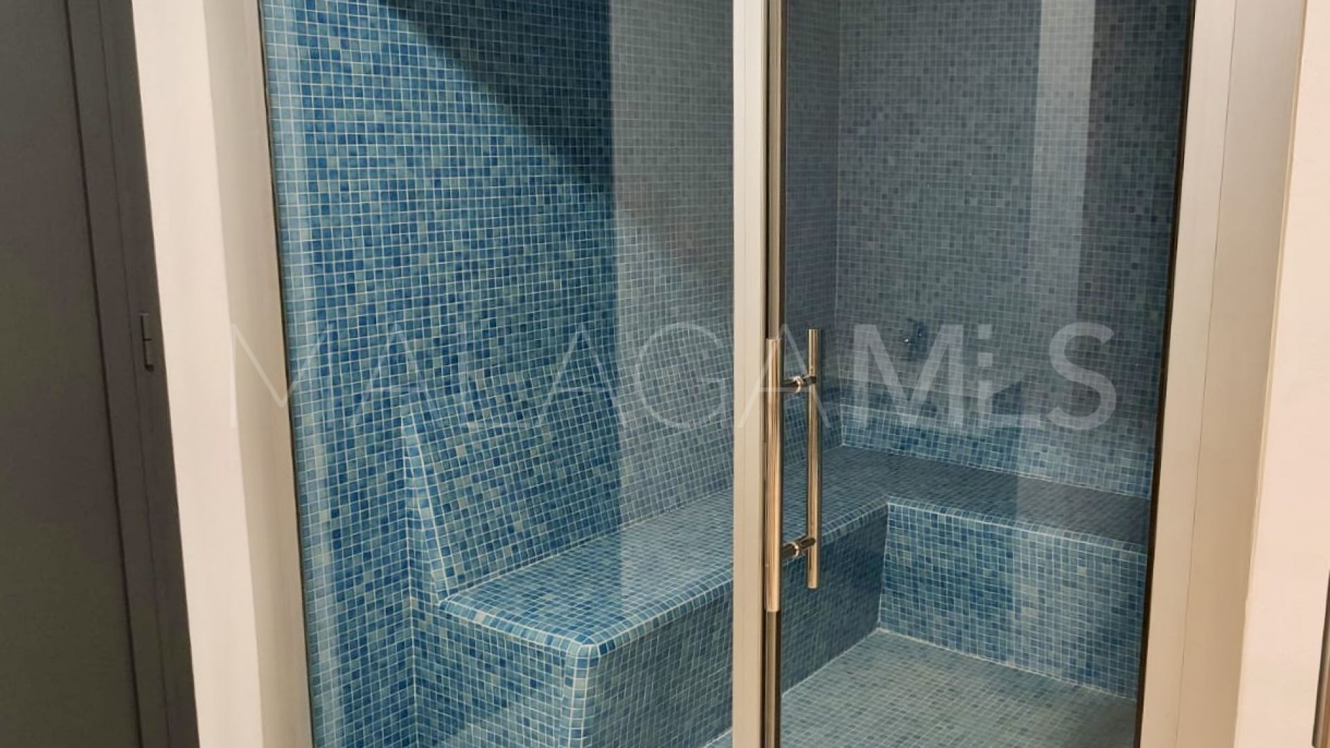 Takvåning for sale in Calanova Golf