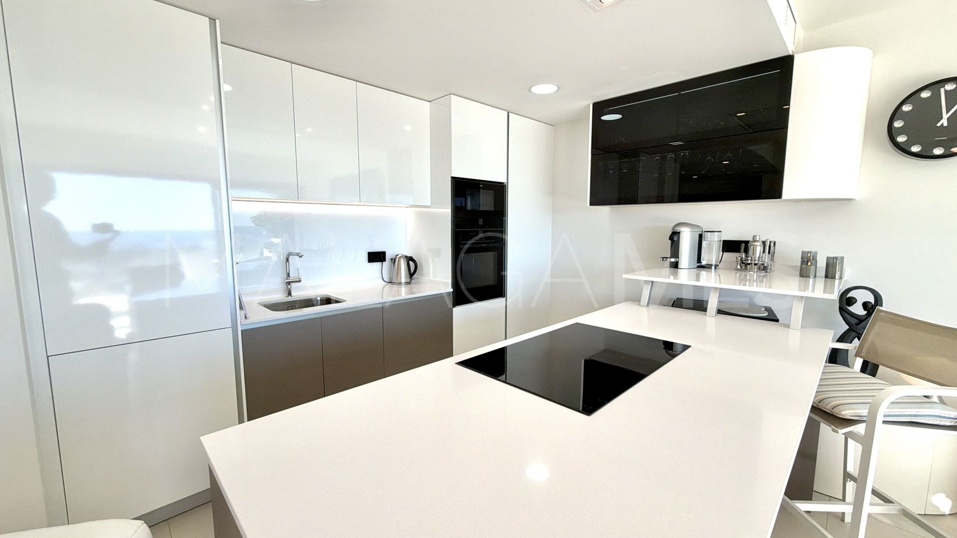 Takvåning for sale in Calanova Golf