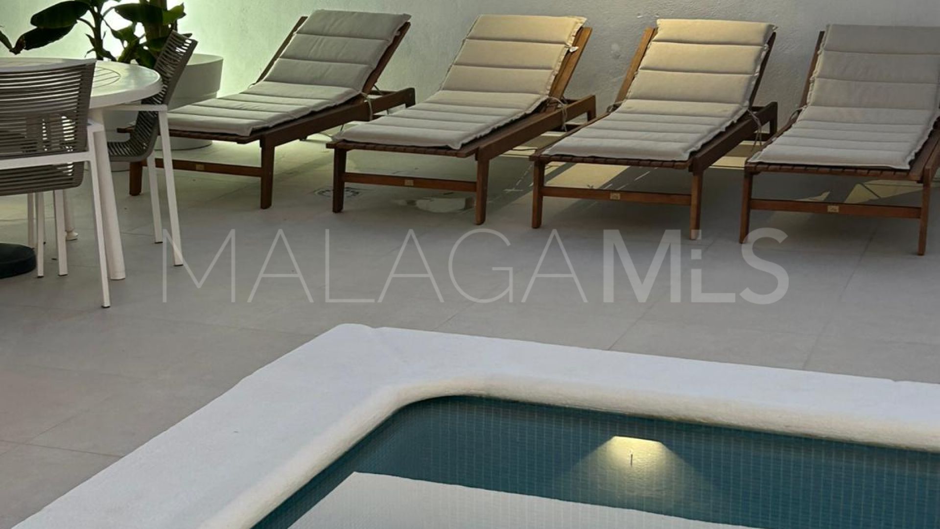 Appartement terrasse for sale in Fuengirola