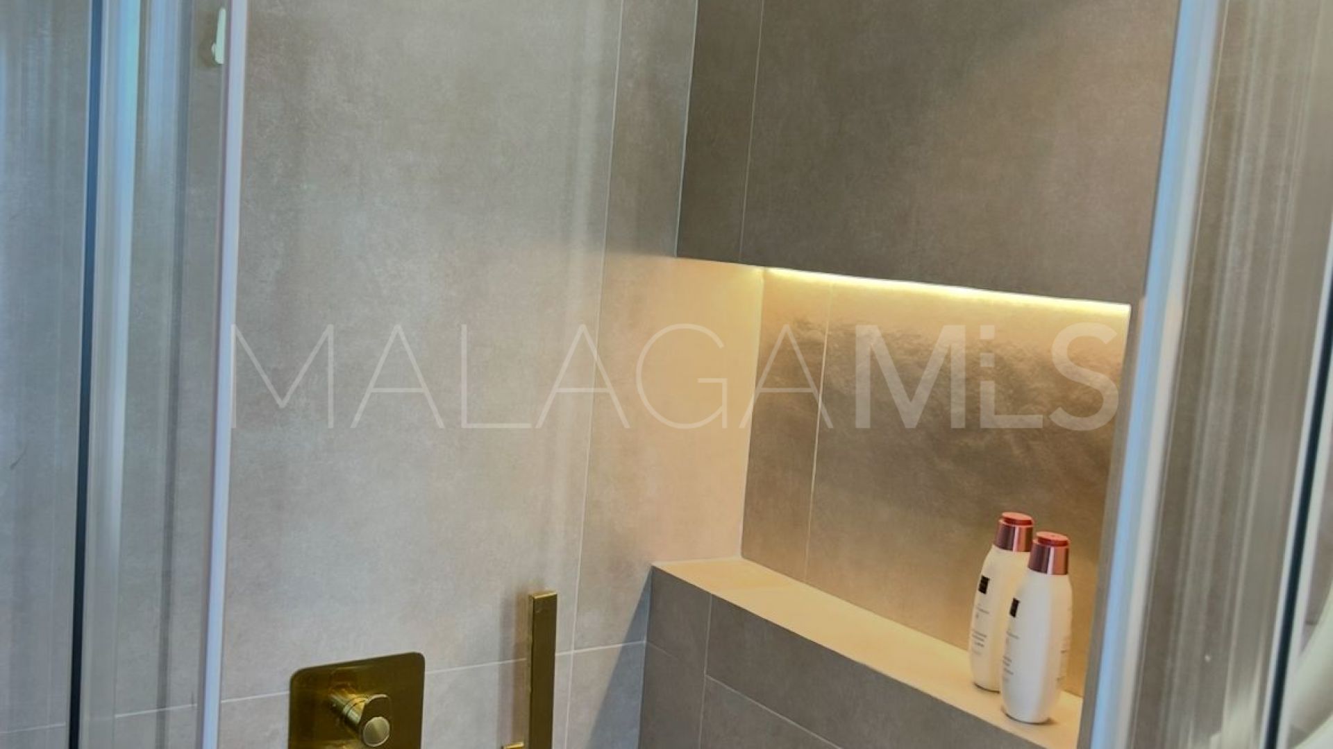 Appartement terrasse for sale in Fuengirola