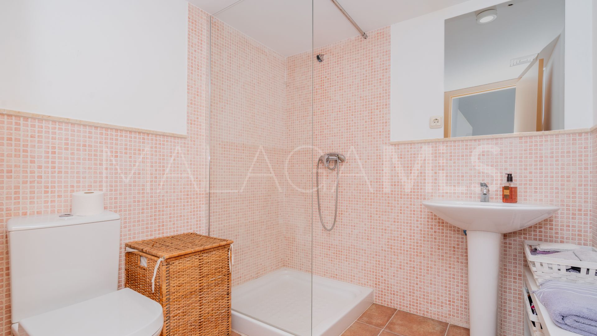 For sale town house with 3 bedrooms in Doña Julia