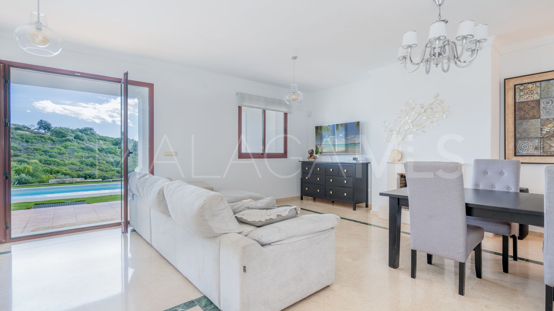 For sale town house with 3 bedrooms in Doña Julia