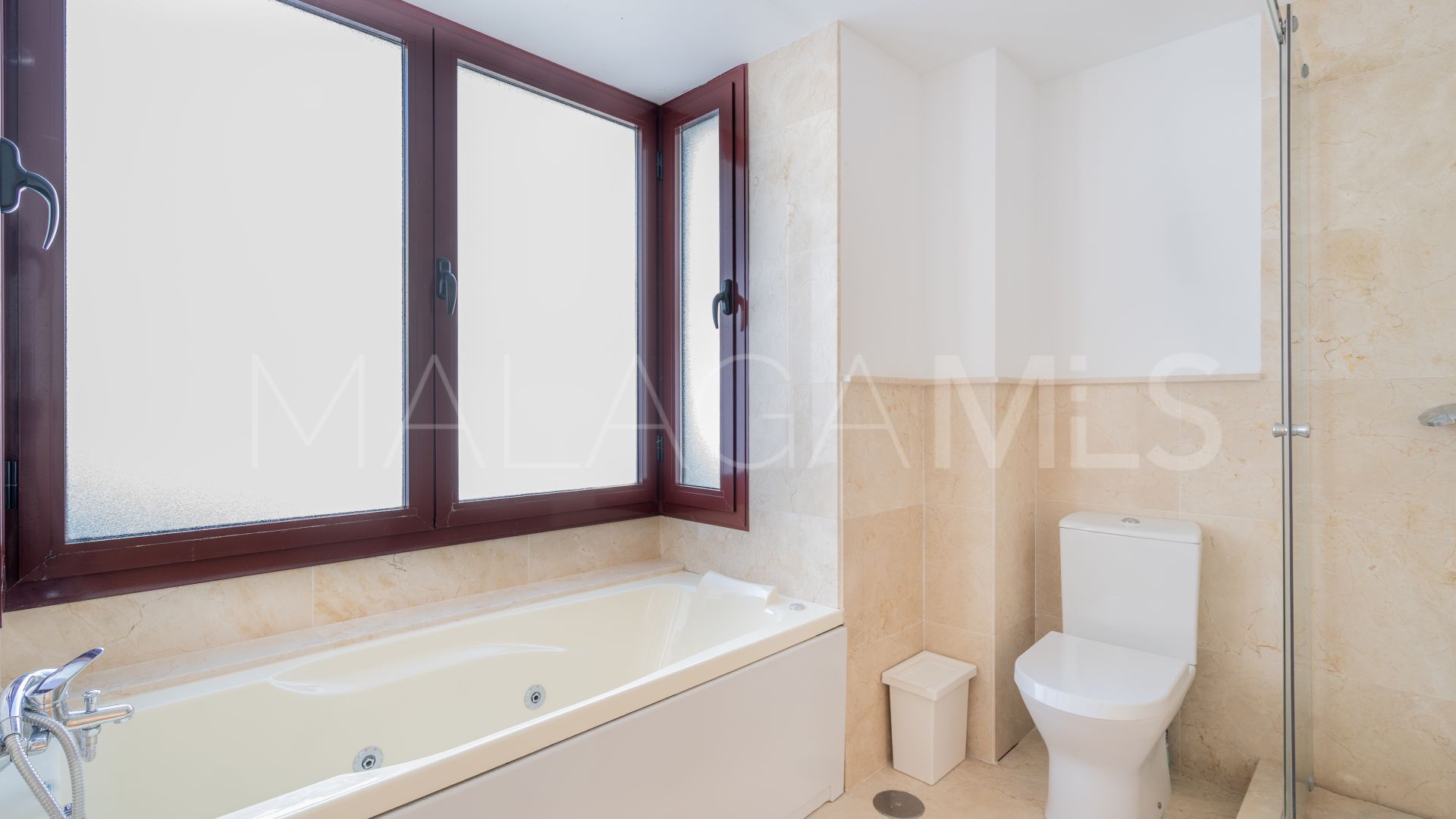 For sale town house with 3 bedrooms in Doña Julia