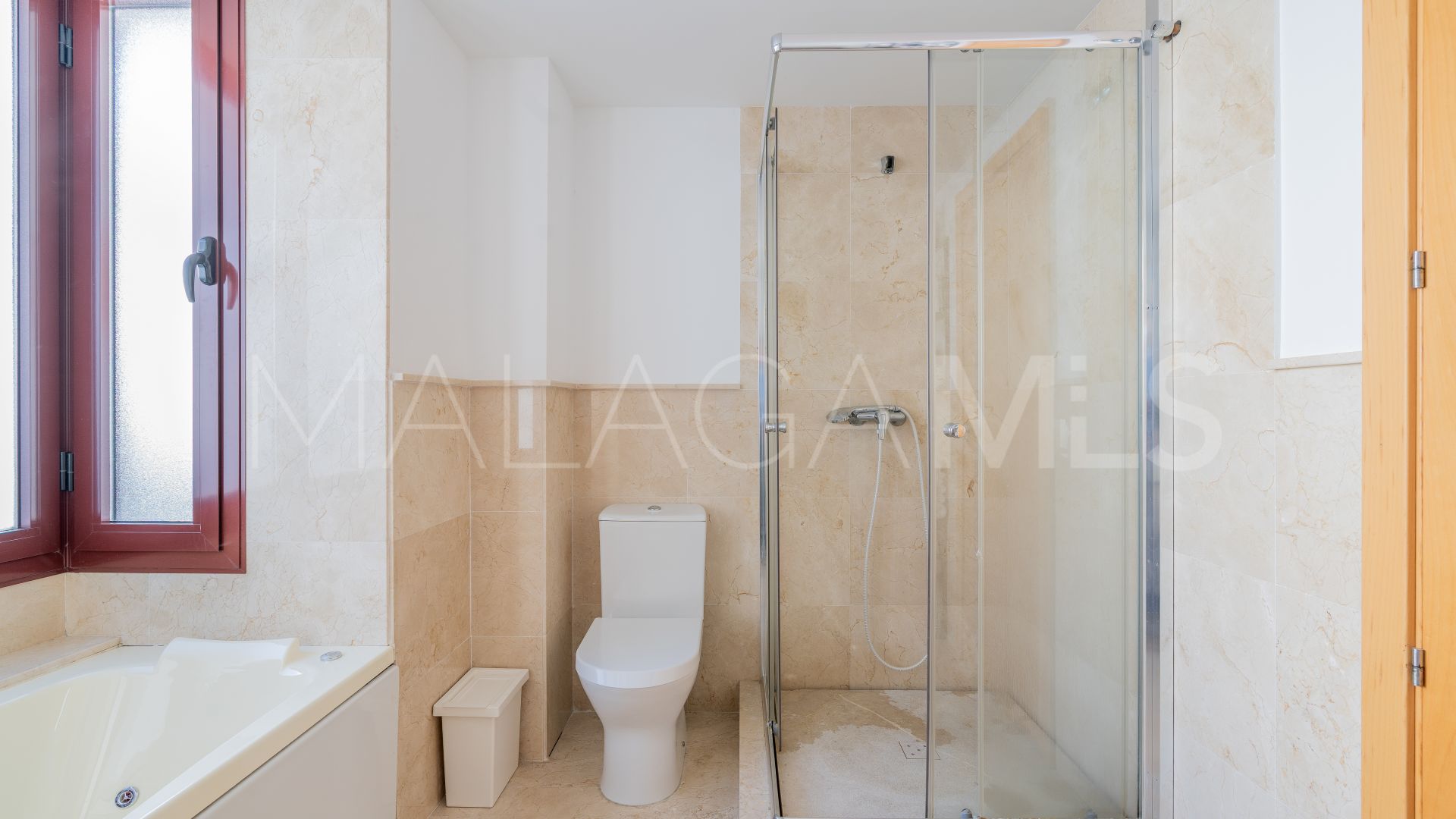 For sale town house with 3 bedrooms in Doña Julia