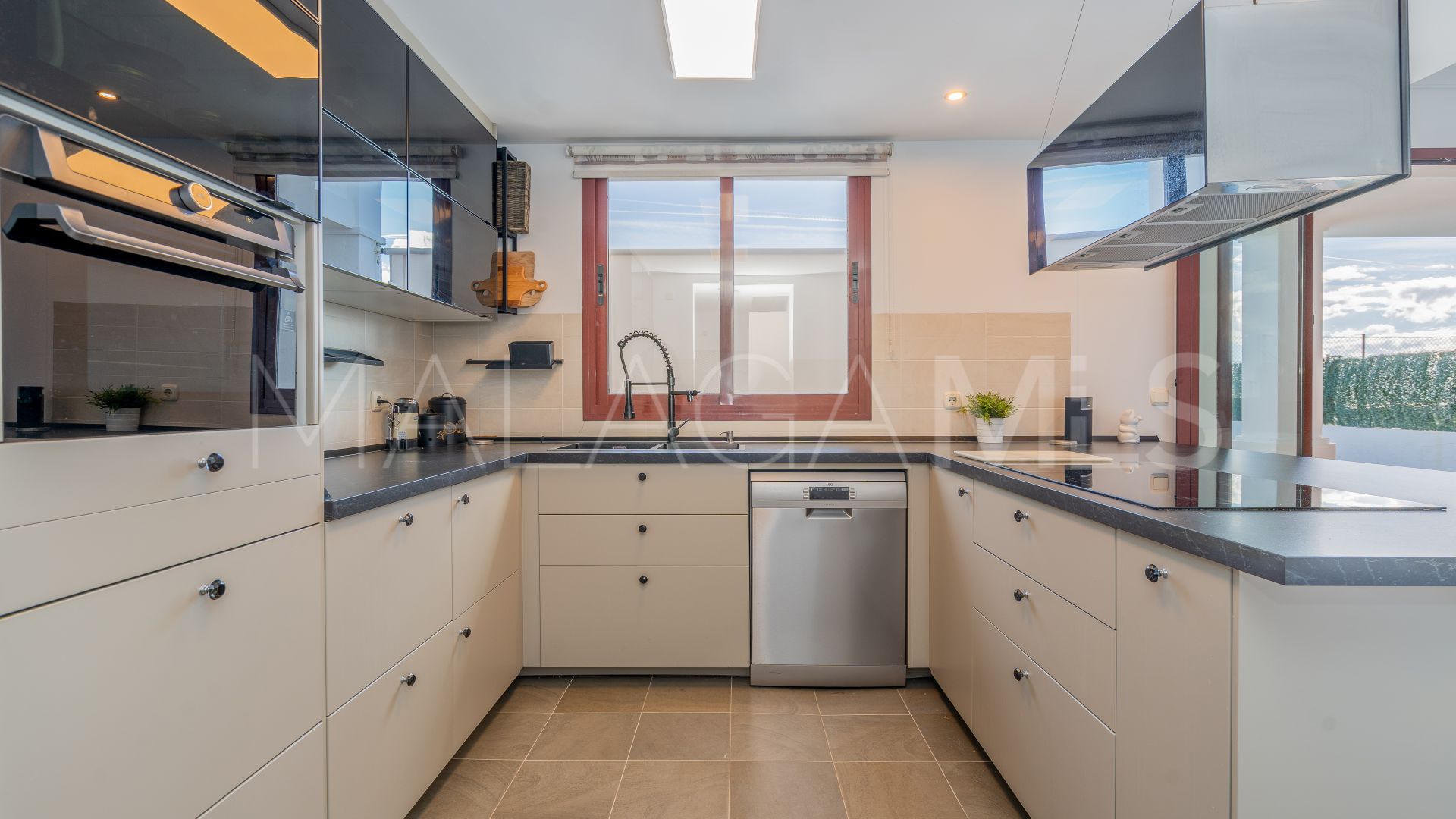 For sale town house with 3 bedrooms in Doña Julia