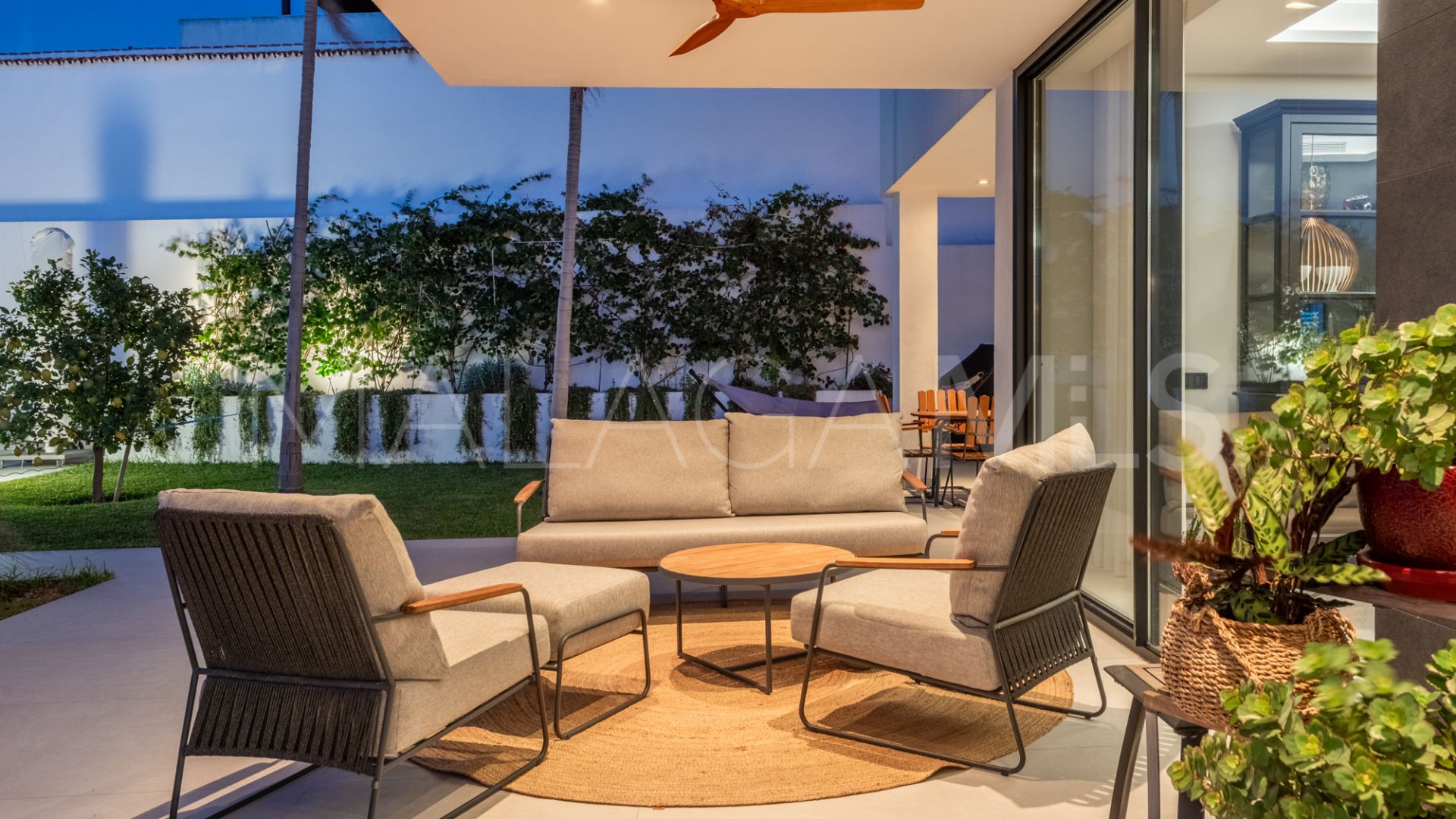 Villa for sale in Cerros del Aguila