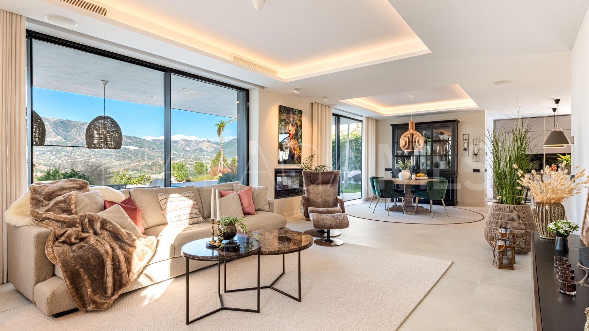 Maison for sale in Cerros del Aguila