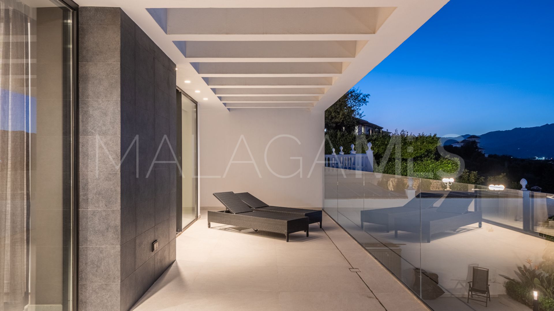 Villa for sale in Cerros del Aguila