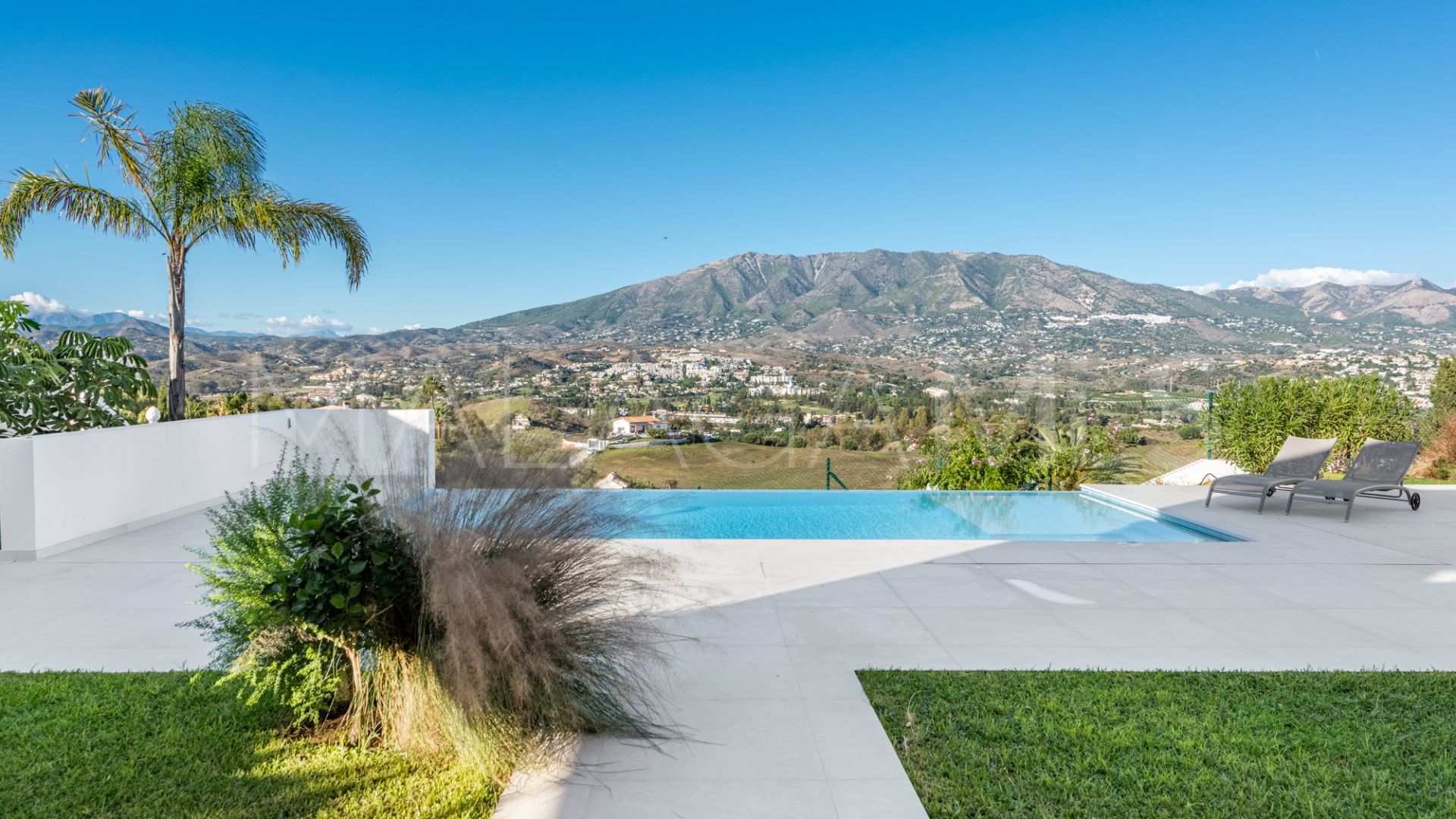 Maison for sale in Cerros del Aguila