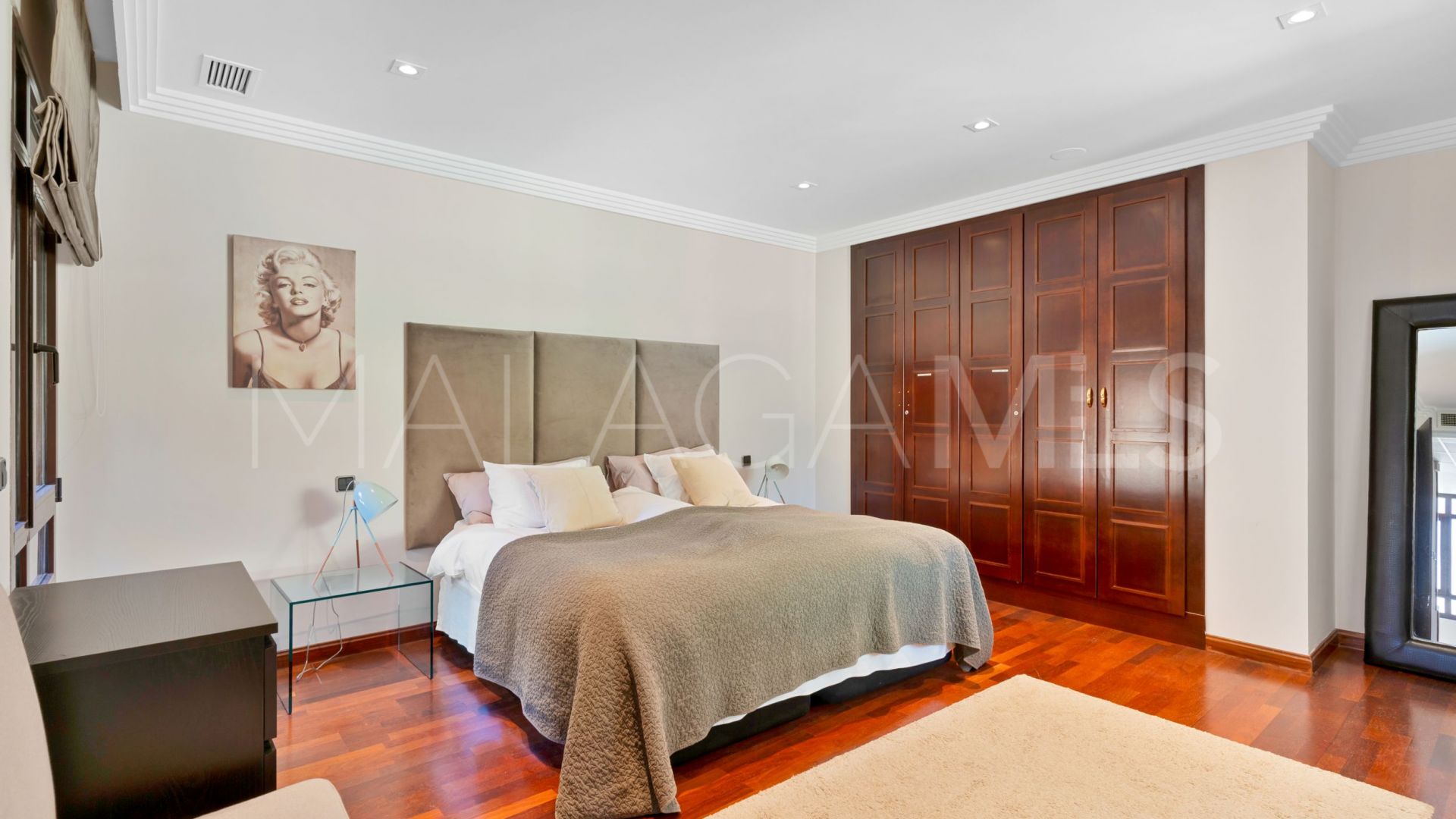 Bungalow for sale in Bahia de Banus