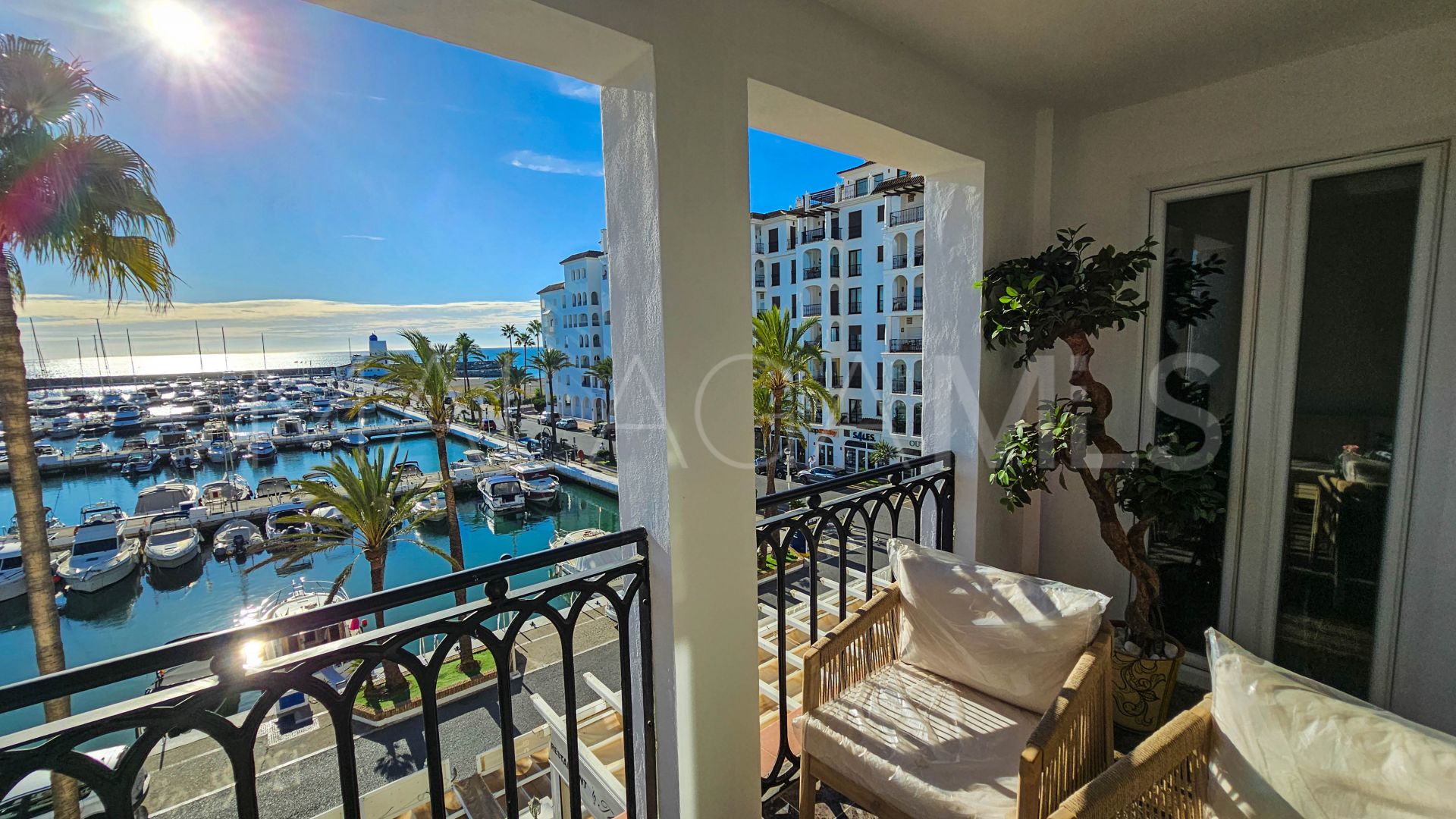 2 bedrooms apartment for sale in Puerto La Duquesa