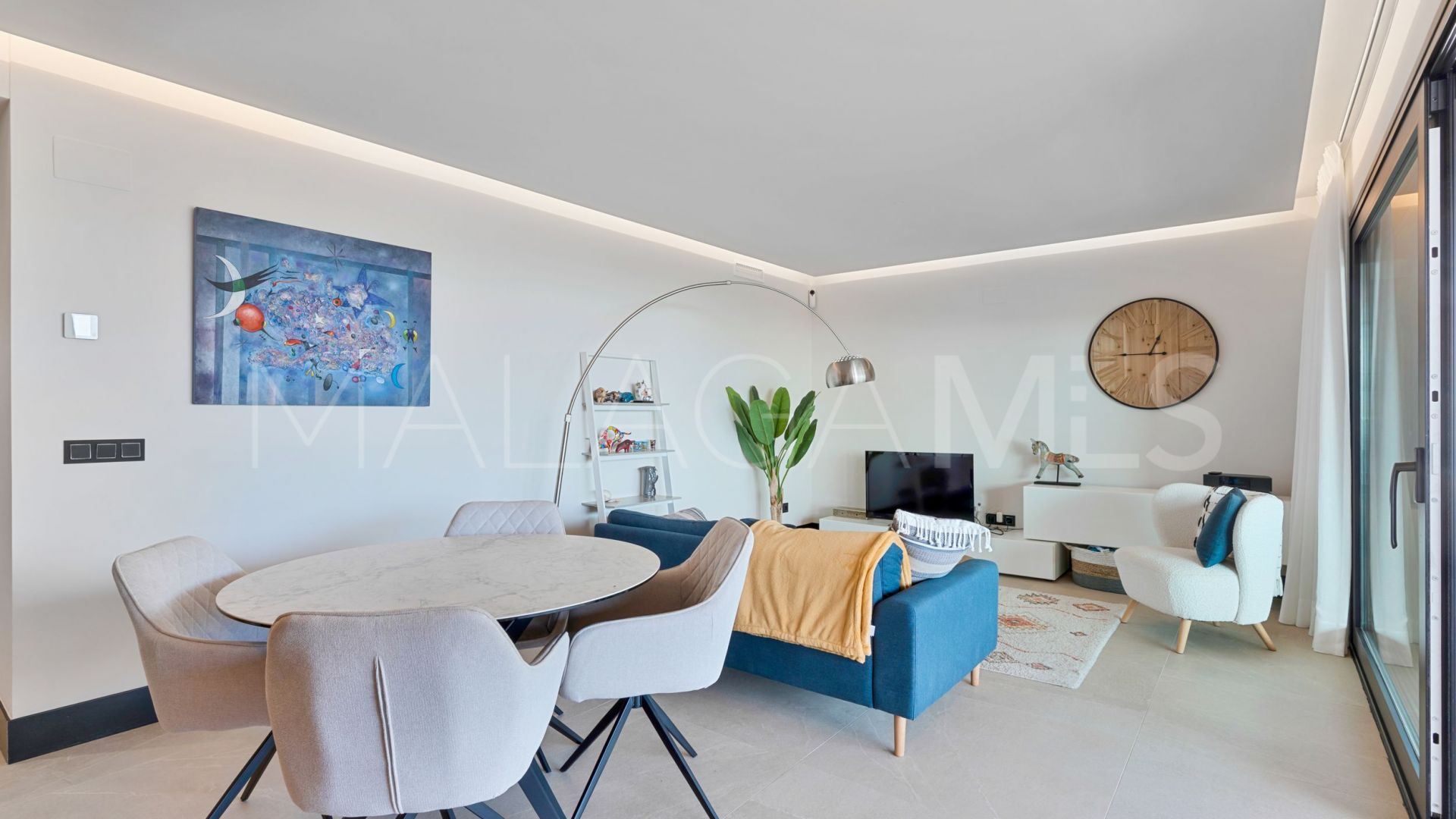 Erdgeschosswohnung for sale in Nueva Andalucia