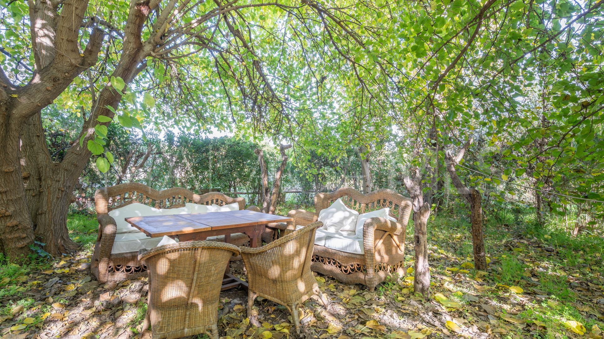 Villa for sale in Estepona