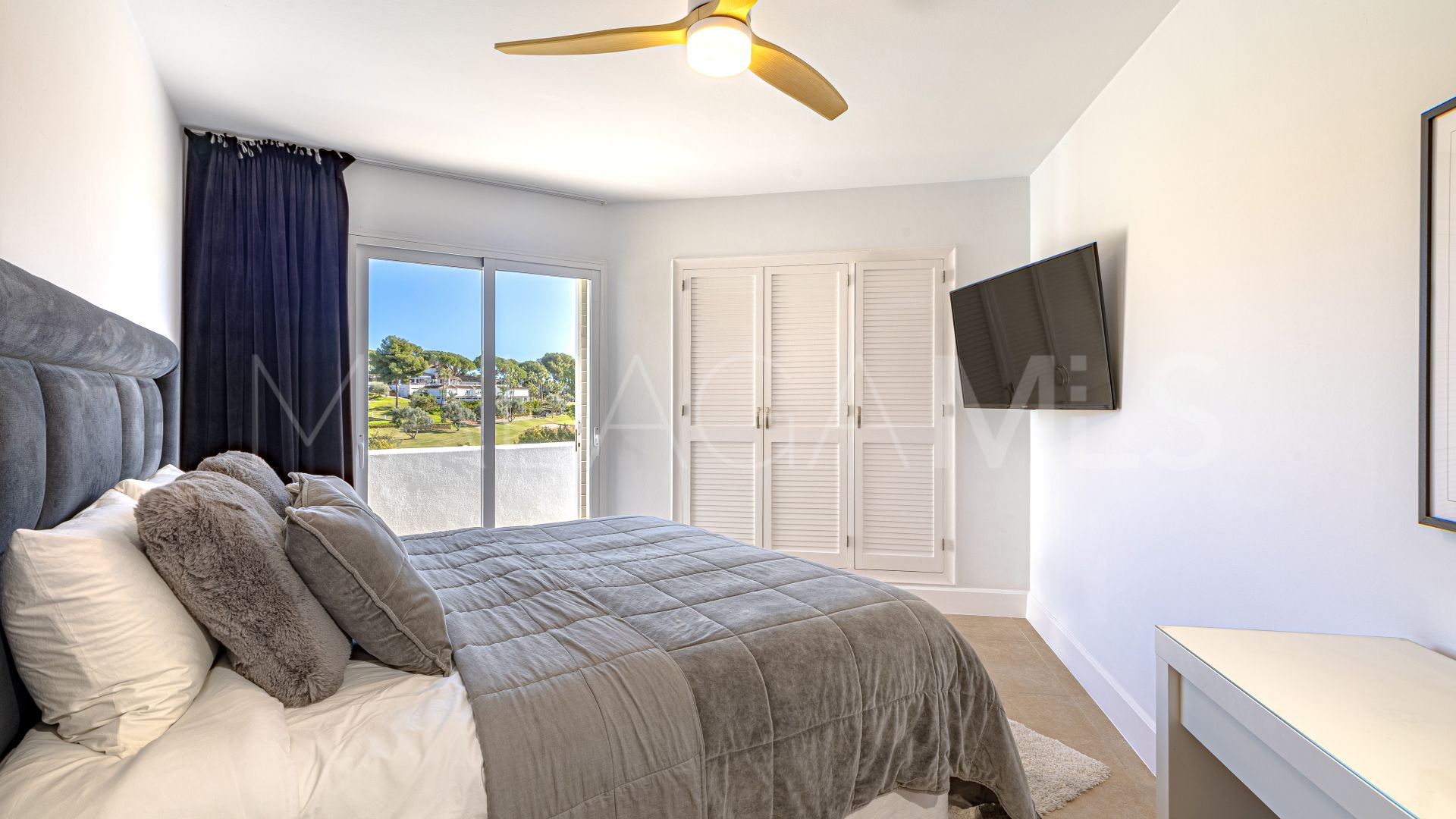 Takvåning for sale in Azahara I