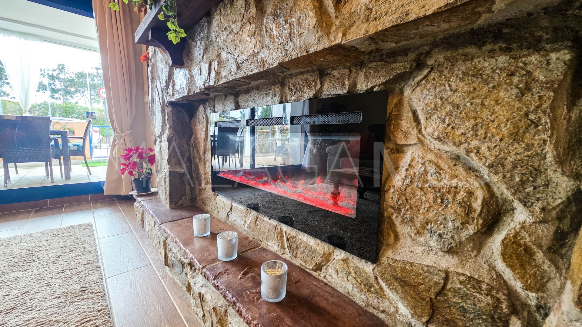 Duquesa Suites ground floor apartment for sale