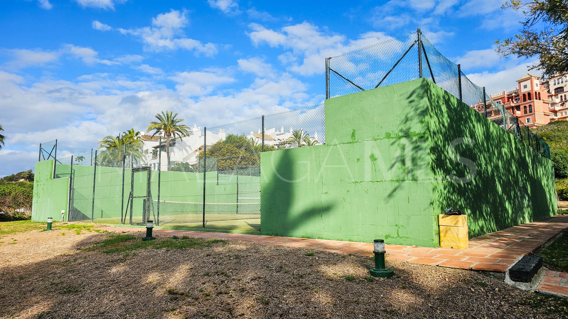 Duquesa Suites ground floor apartment for sale