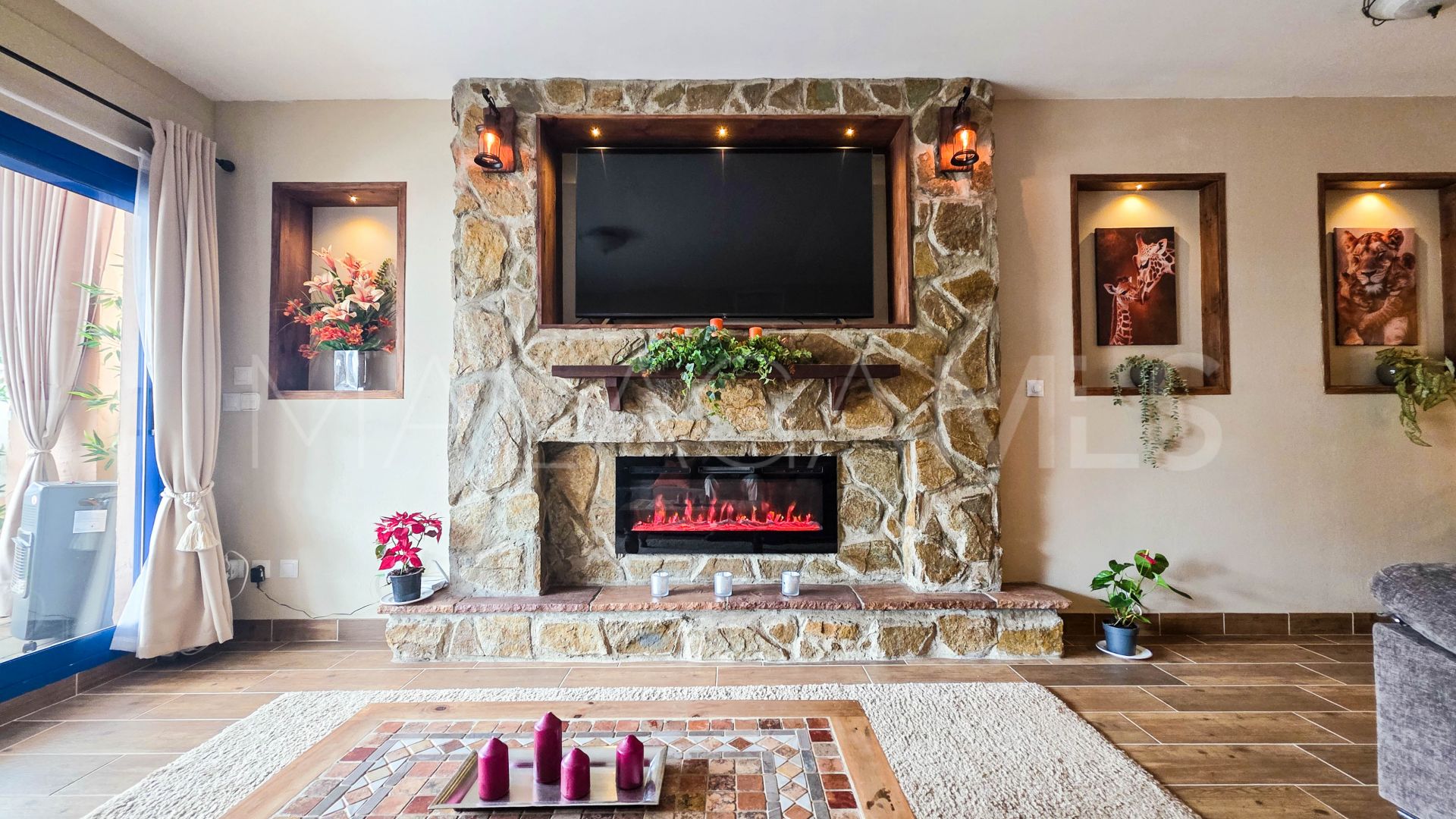 Duquesa Suites ground floor apartment for sale