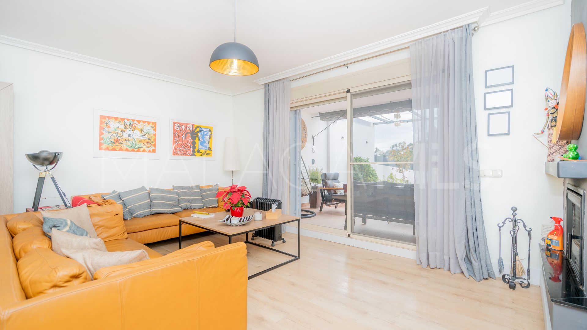 Town house for sale in Estepona Golf