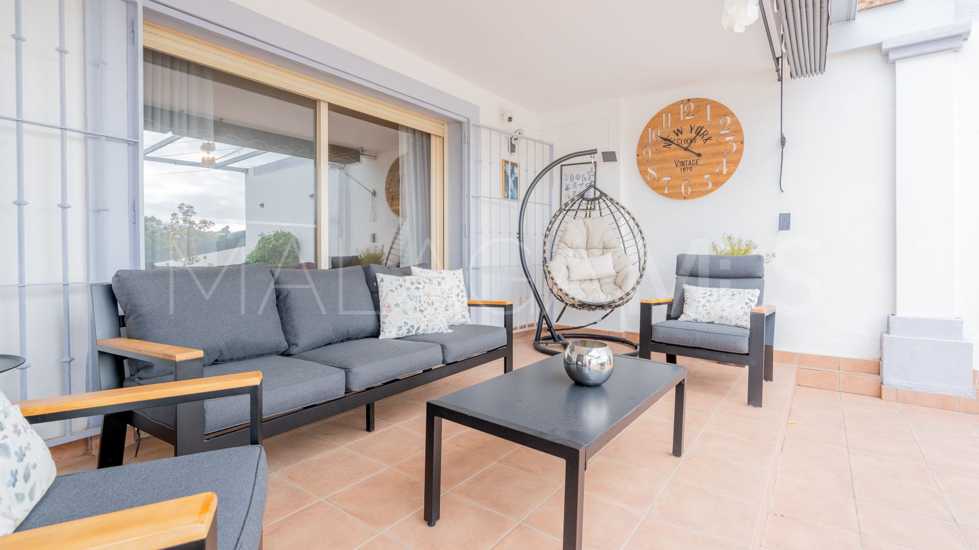 Town house for sale in Estepona Golf