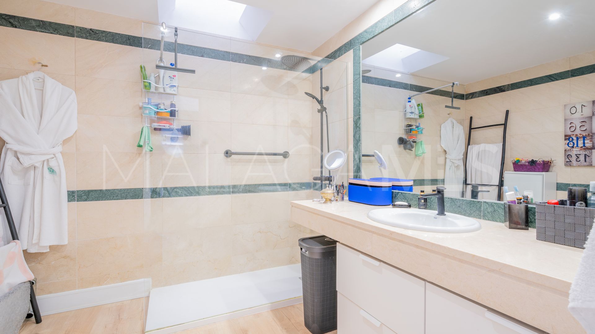 Town house for sale in Estepona Golf