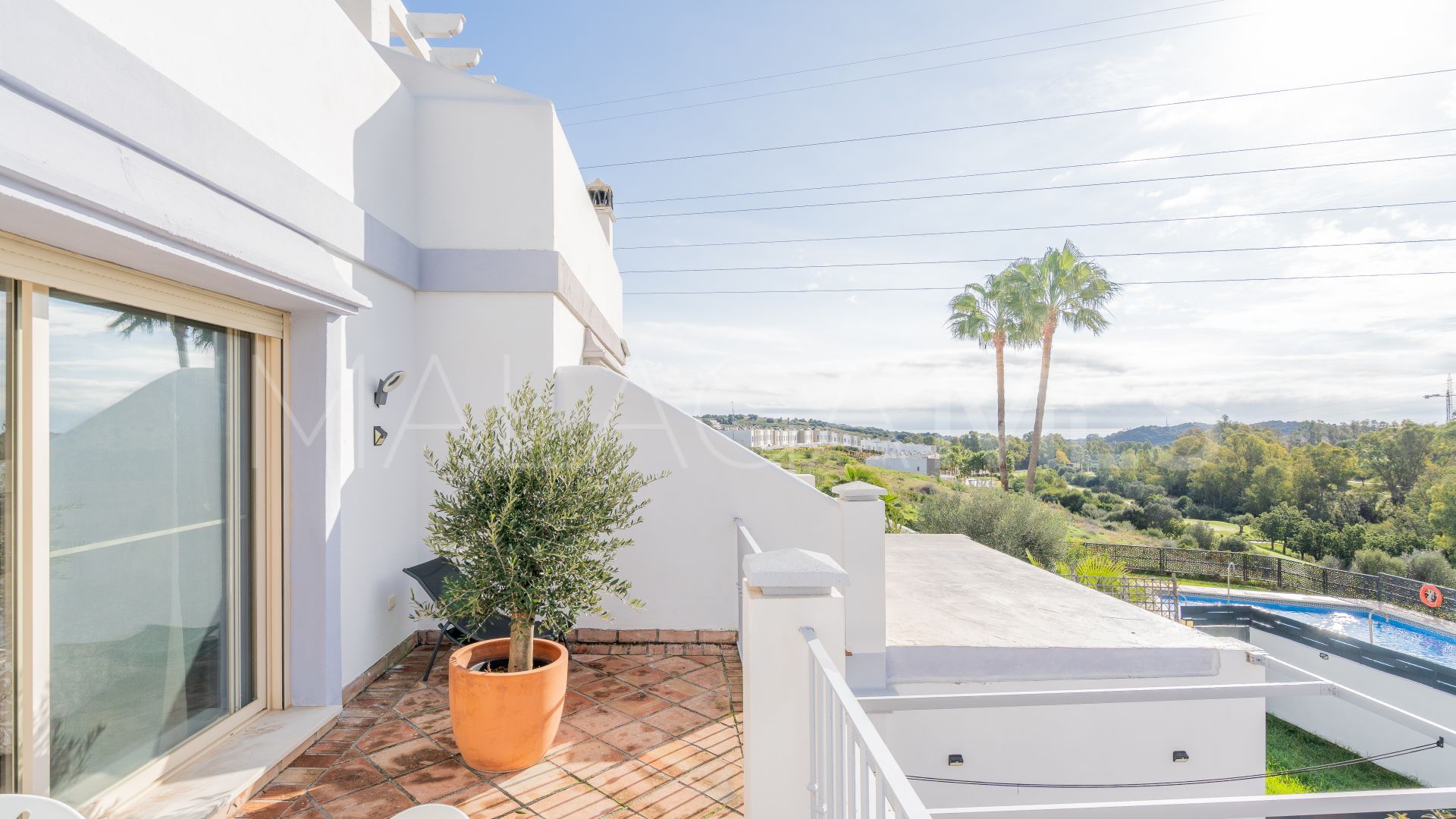Town house for sale in Estepona Golf