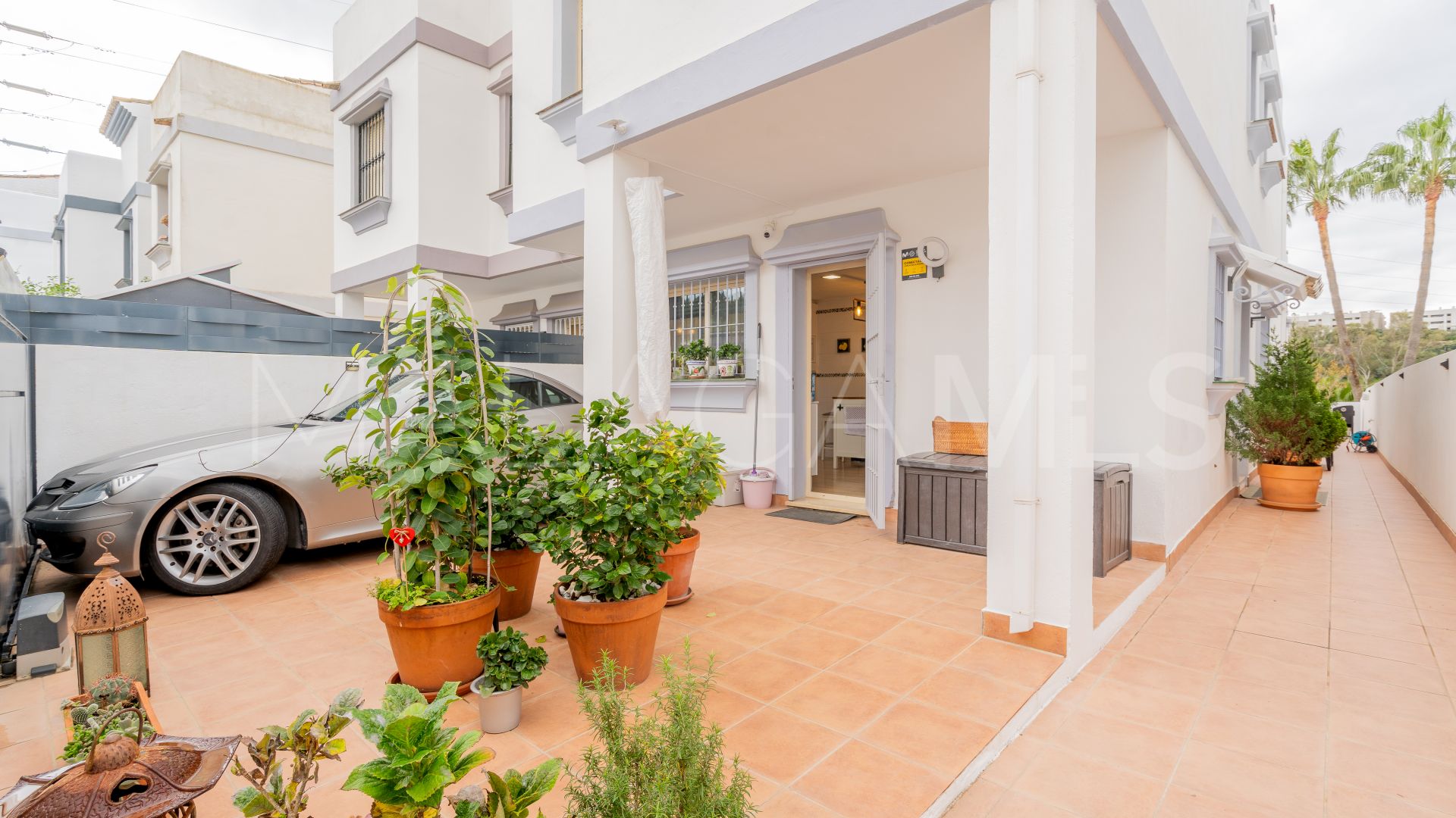 Town house for sale in Estepona Golf
