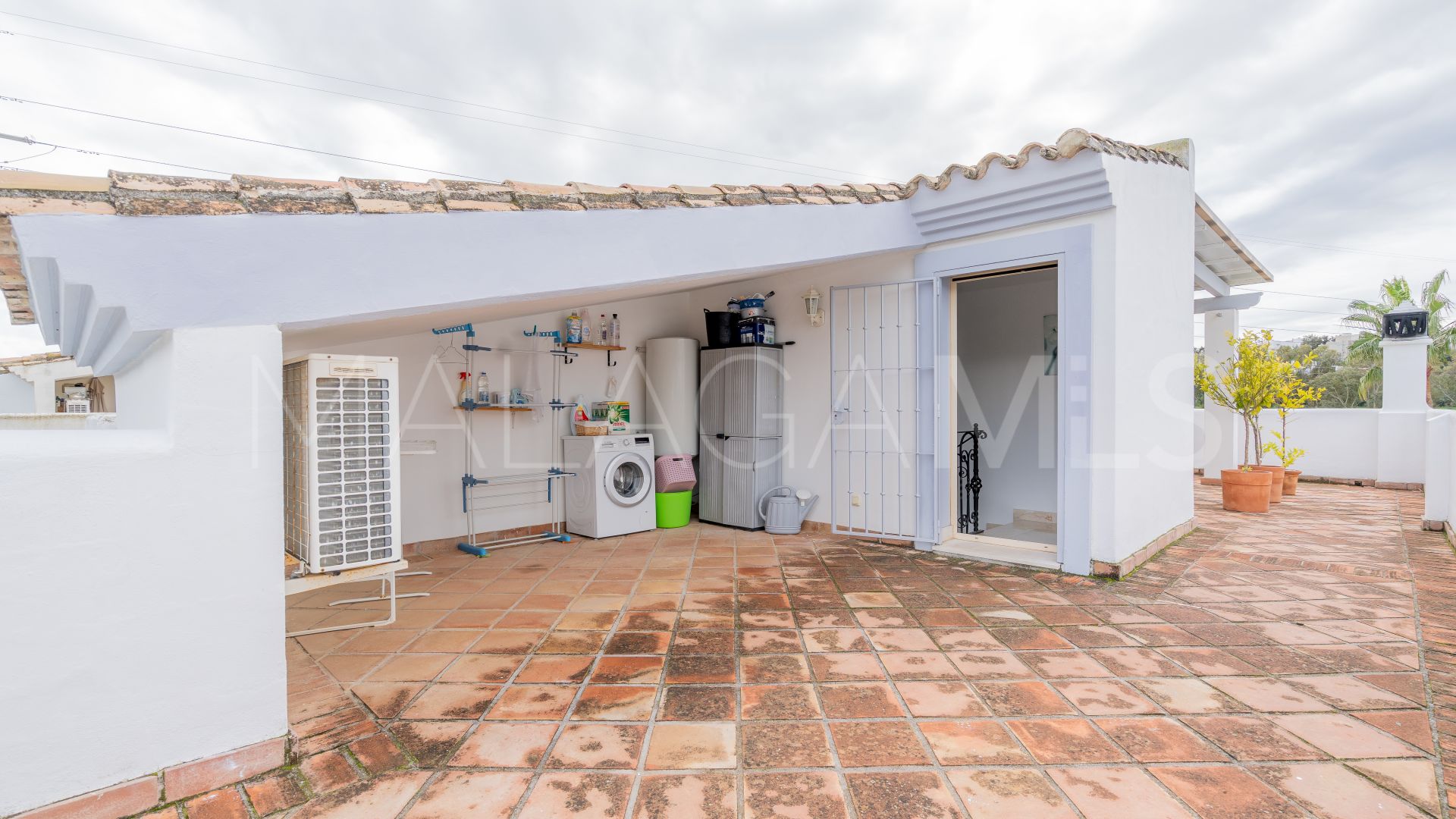 Town house for sale in Estepona Golf