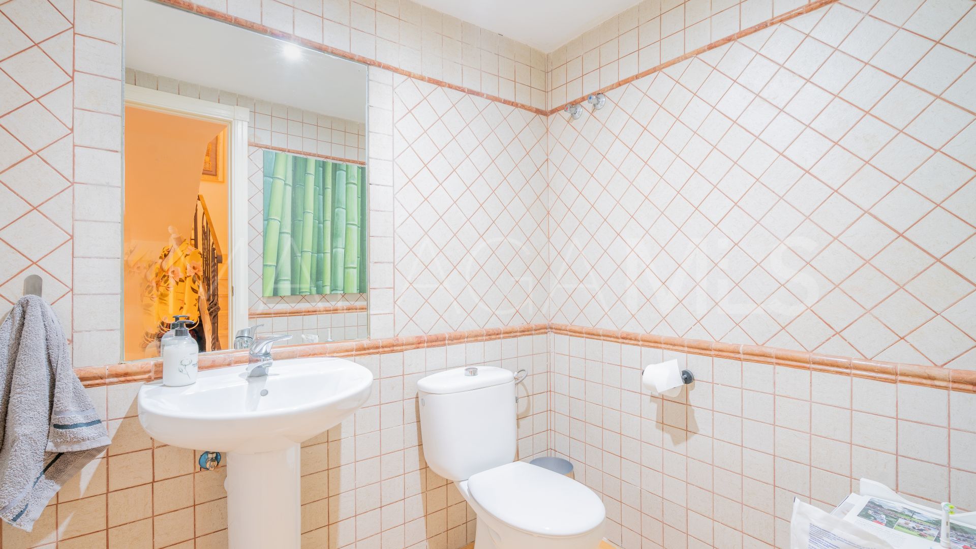 Town house for sale in Estepona Golf