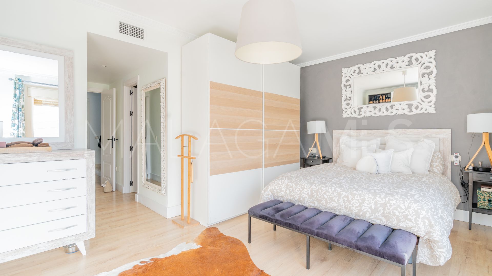 Town house for sale in Estepona Golf