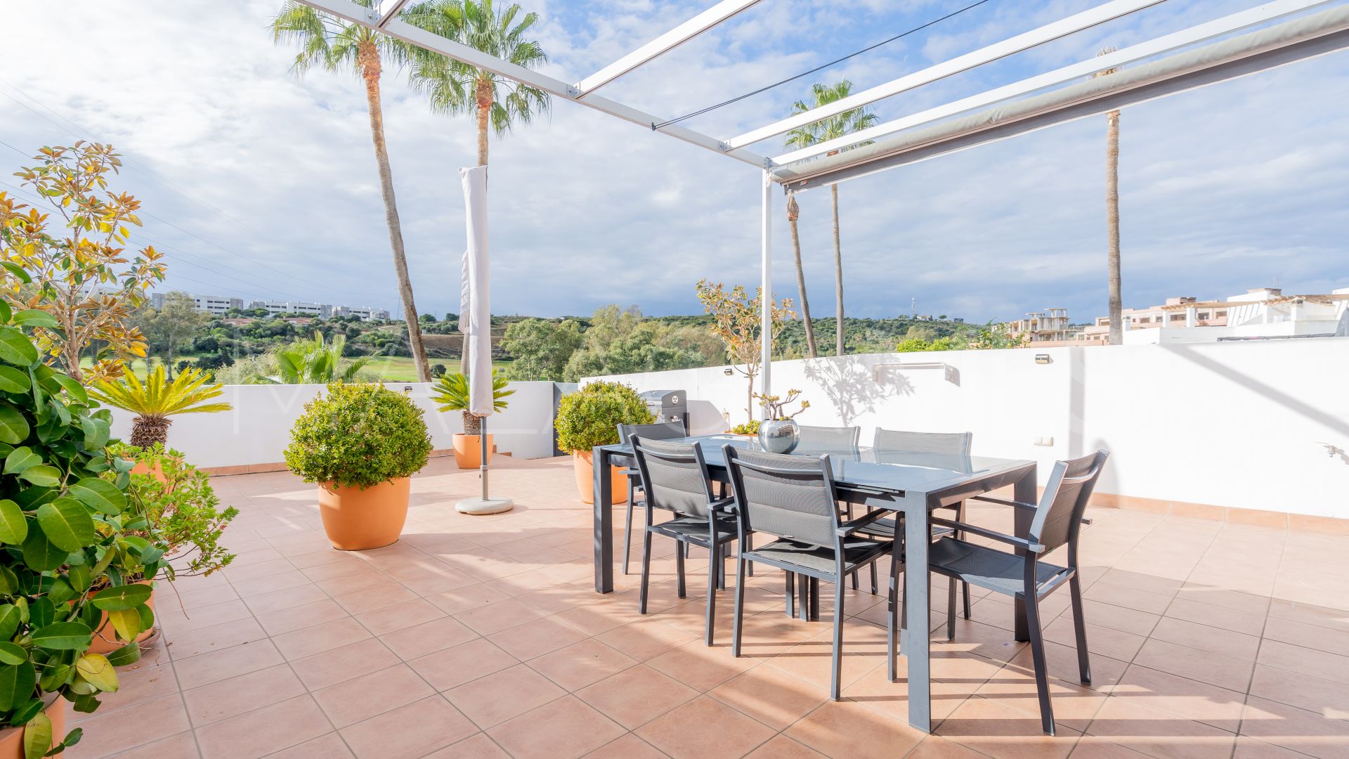 Town house for sale in Estepona Golf