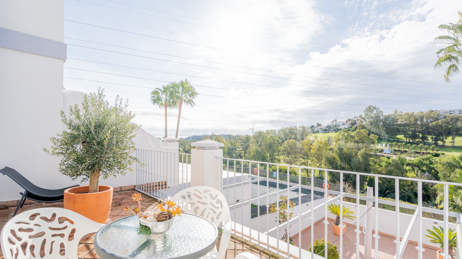 Town house for sale in Estepona Golf