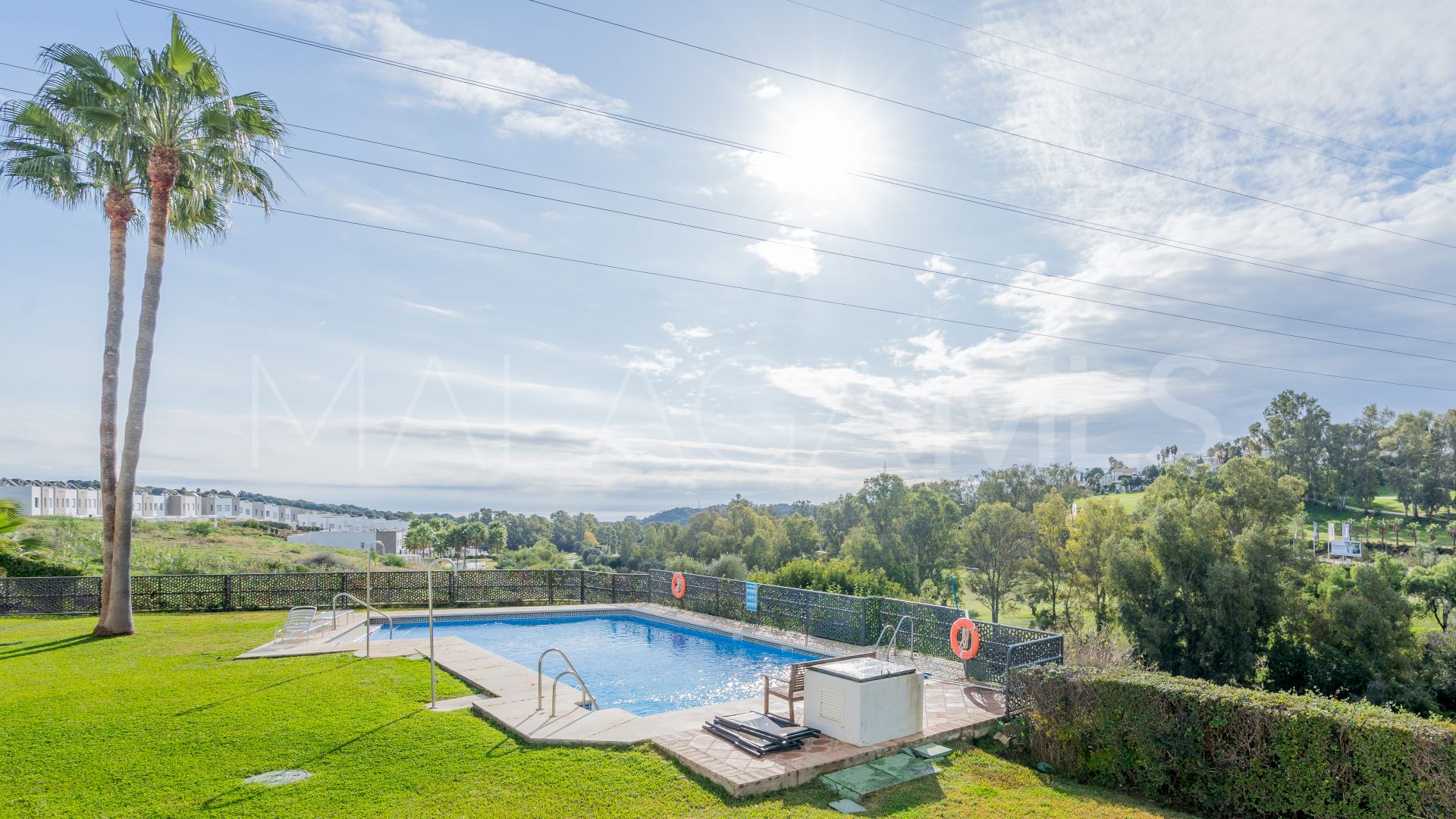 Town house for sale in Estepona Golf