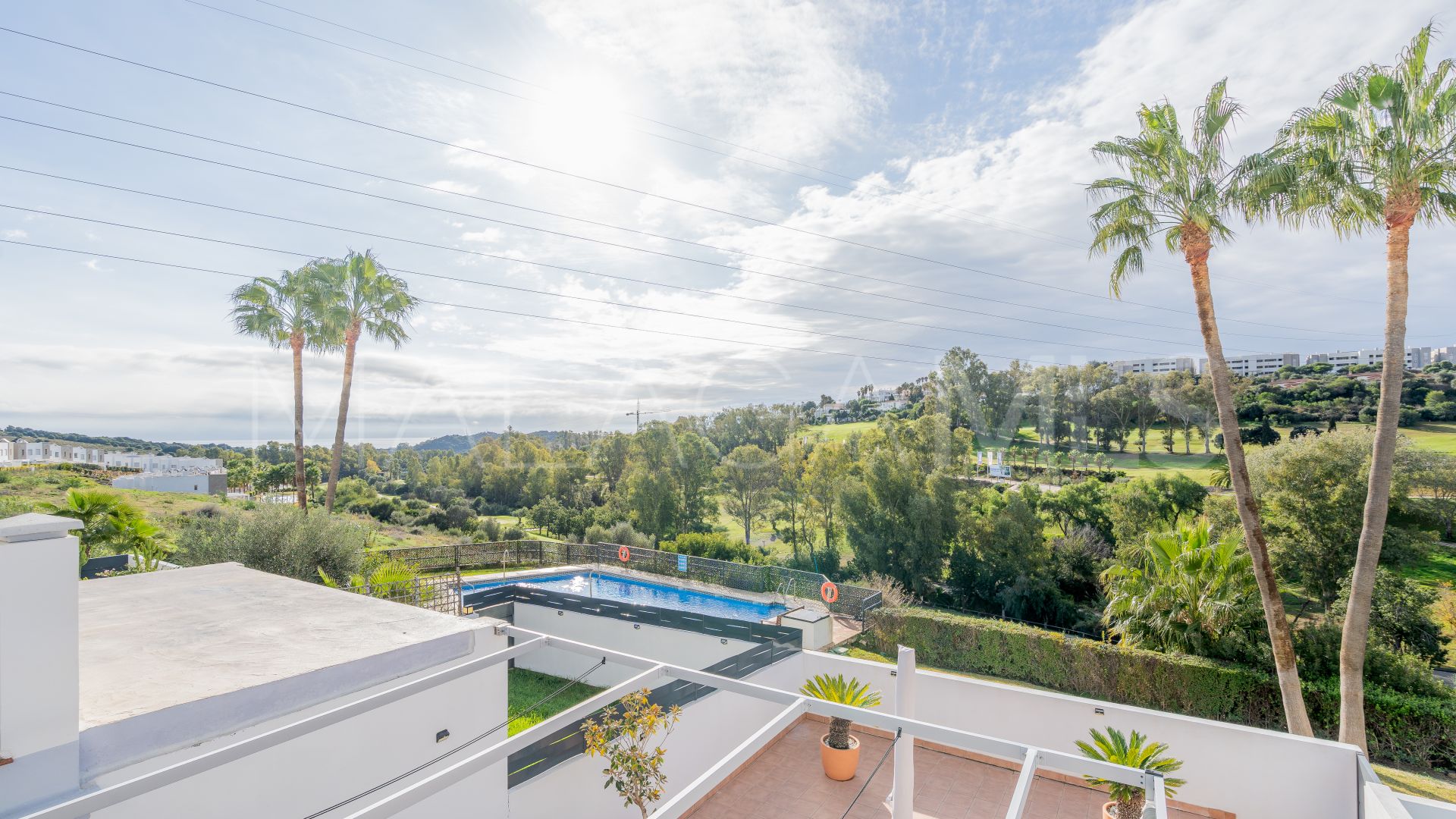 Town house for sale in Estepona Golf